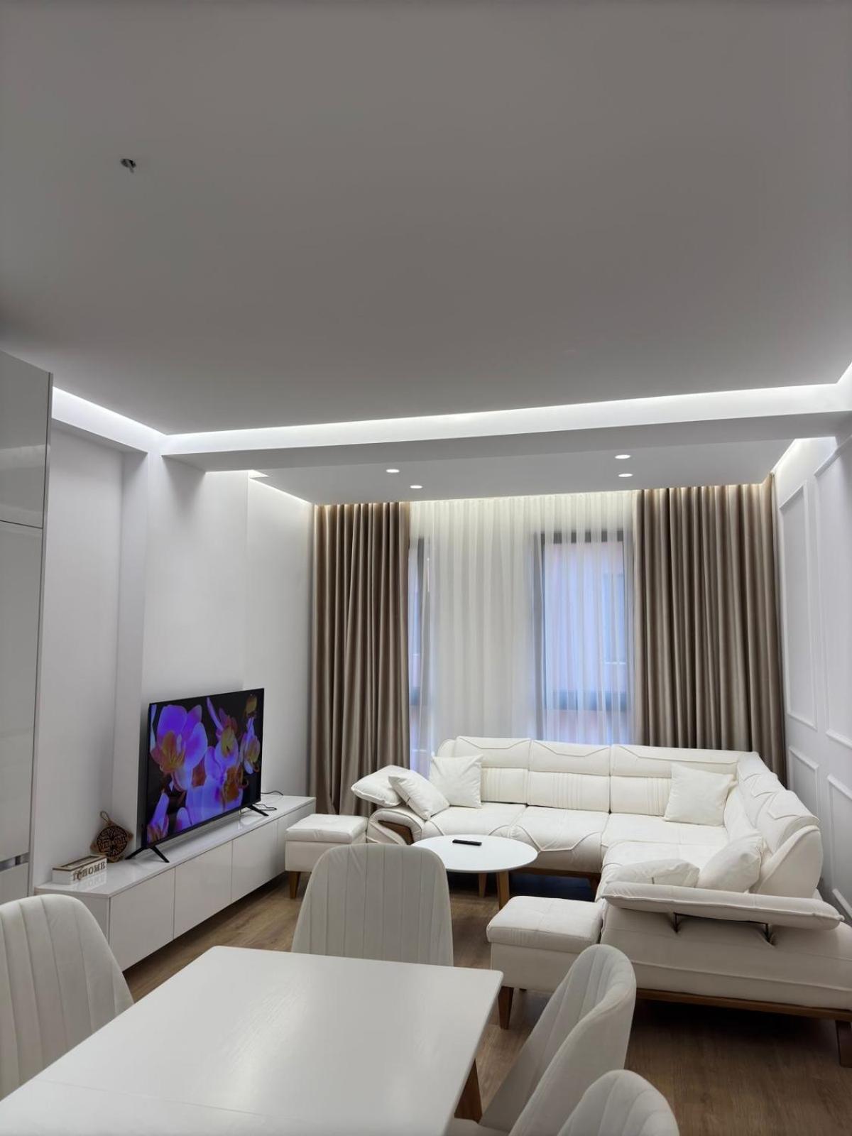 Green City Malaj Apartment