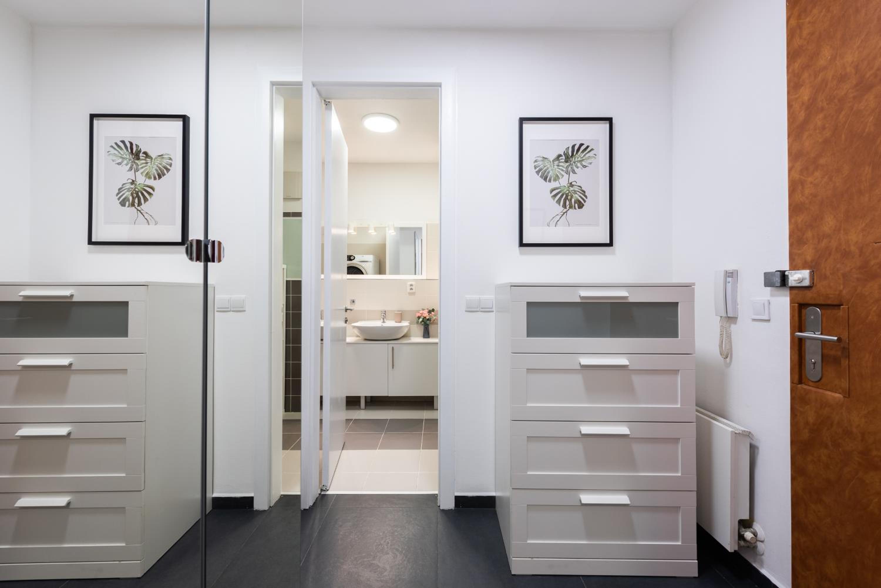 All-in Family Apartment Prague
