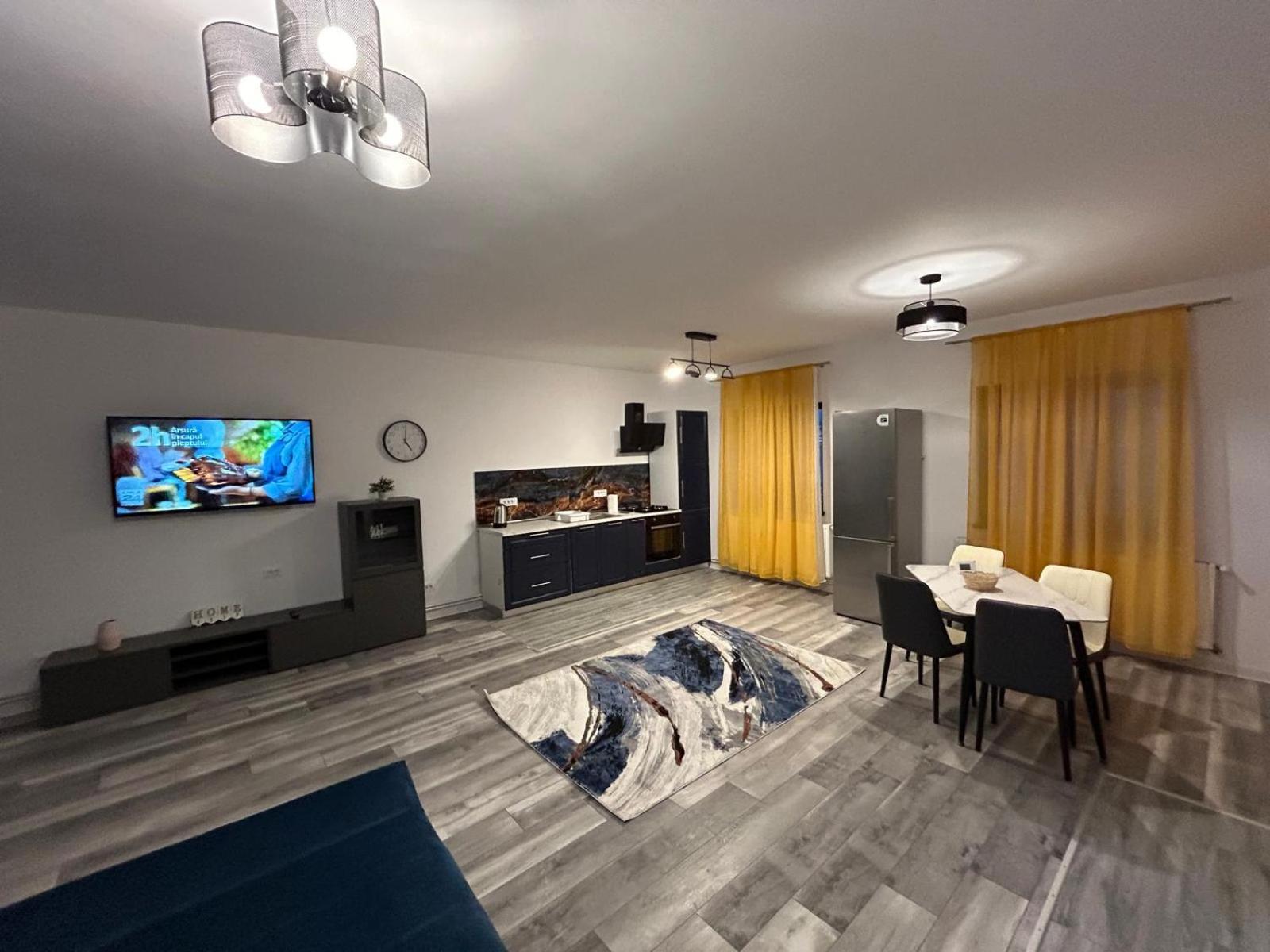 R & T Apartments view 4