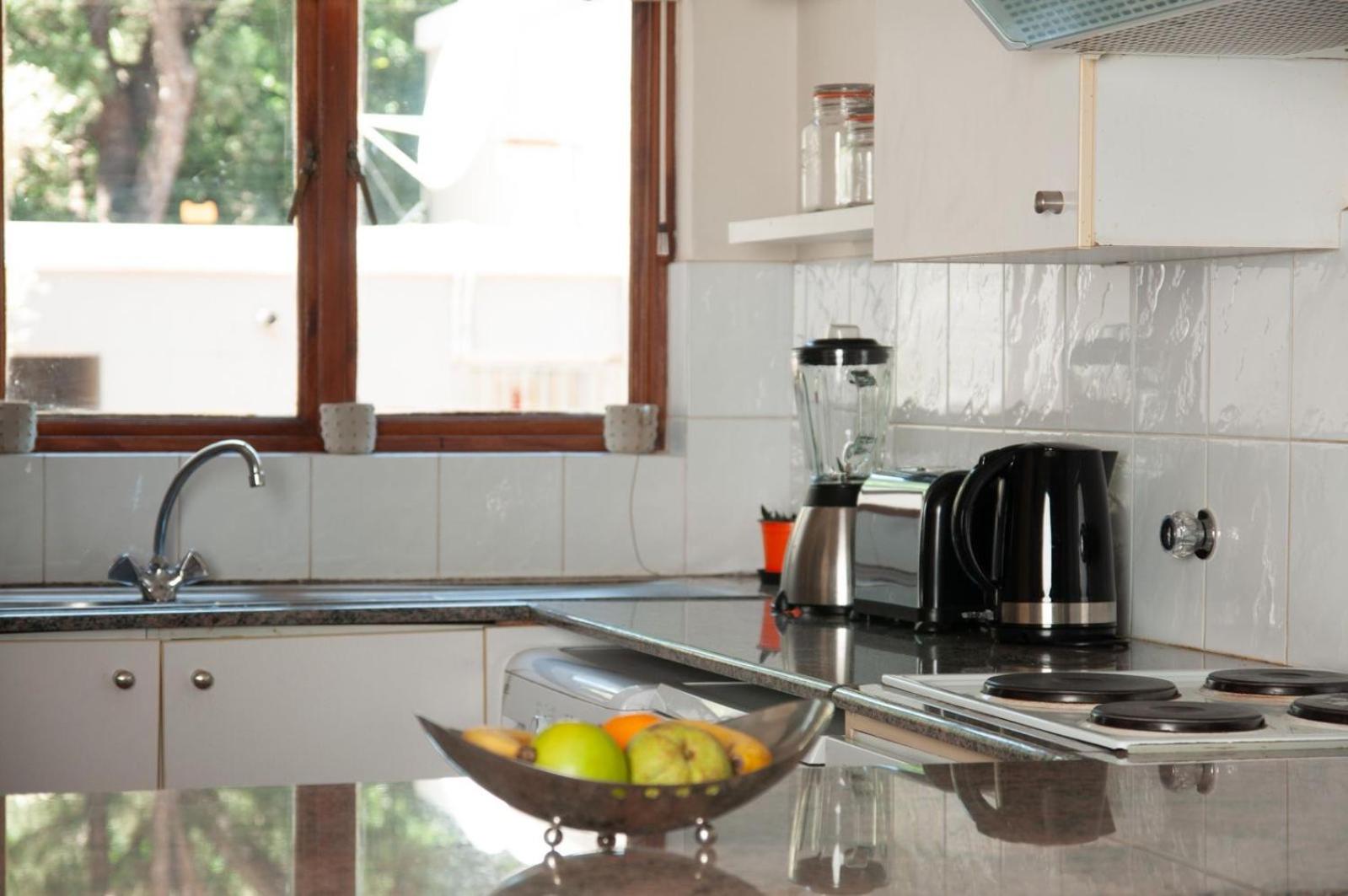 JLB Cozy Luxury apartment, Sandton