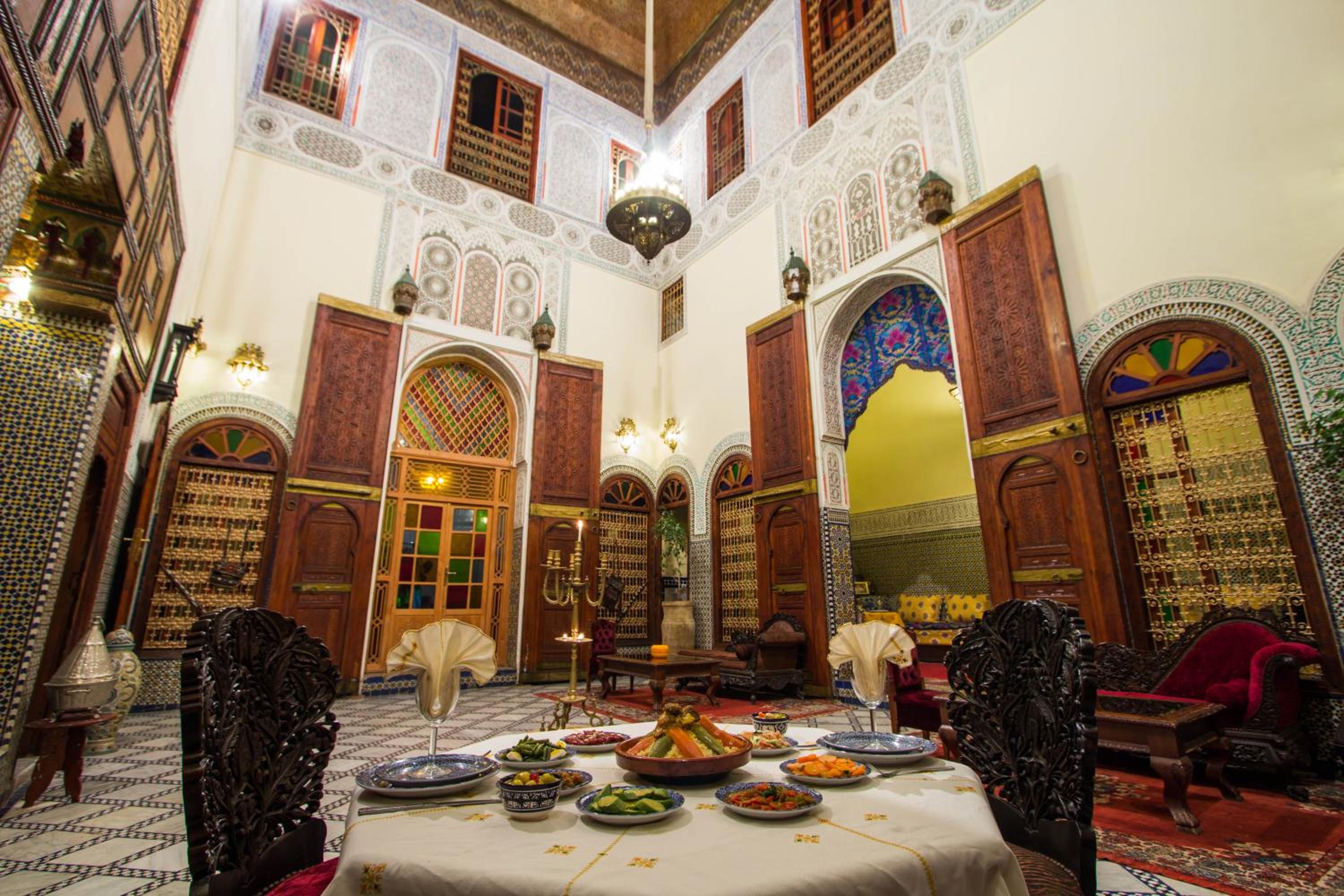 dining