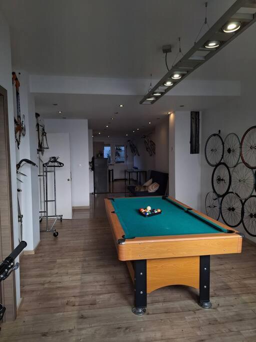 Peace and quiet in Liège, private room and bathroom