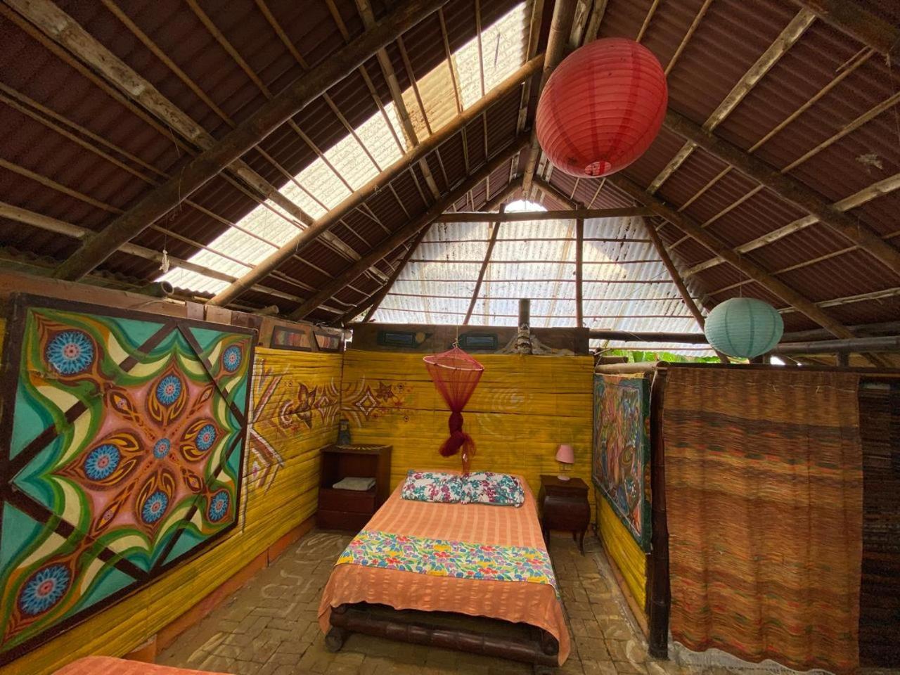 TROPICAL BIOHOSTEL