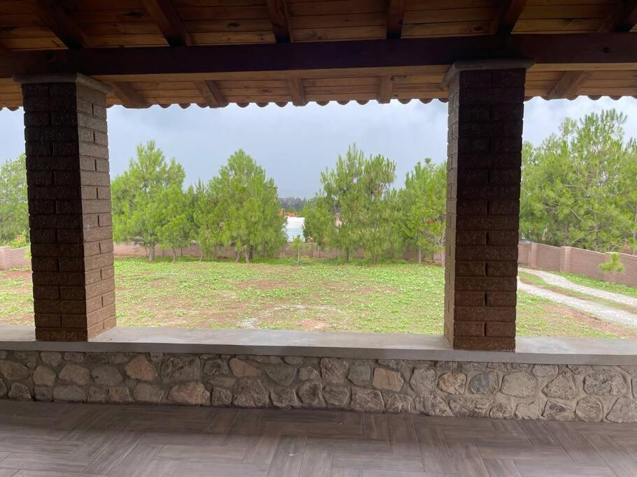 Cabaña Roca view 3