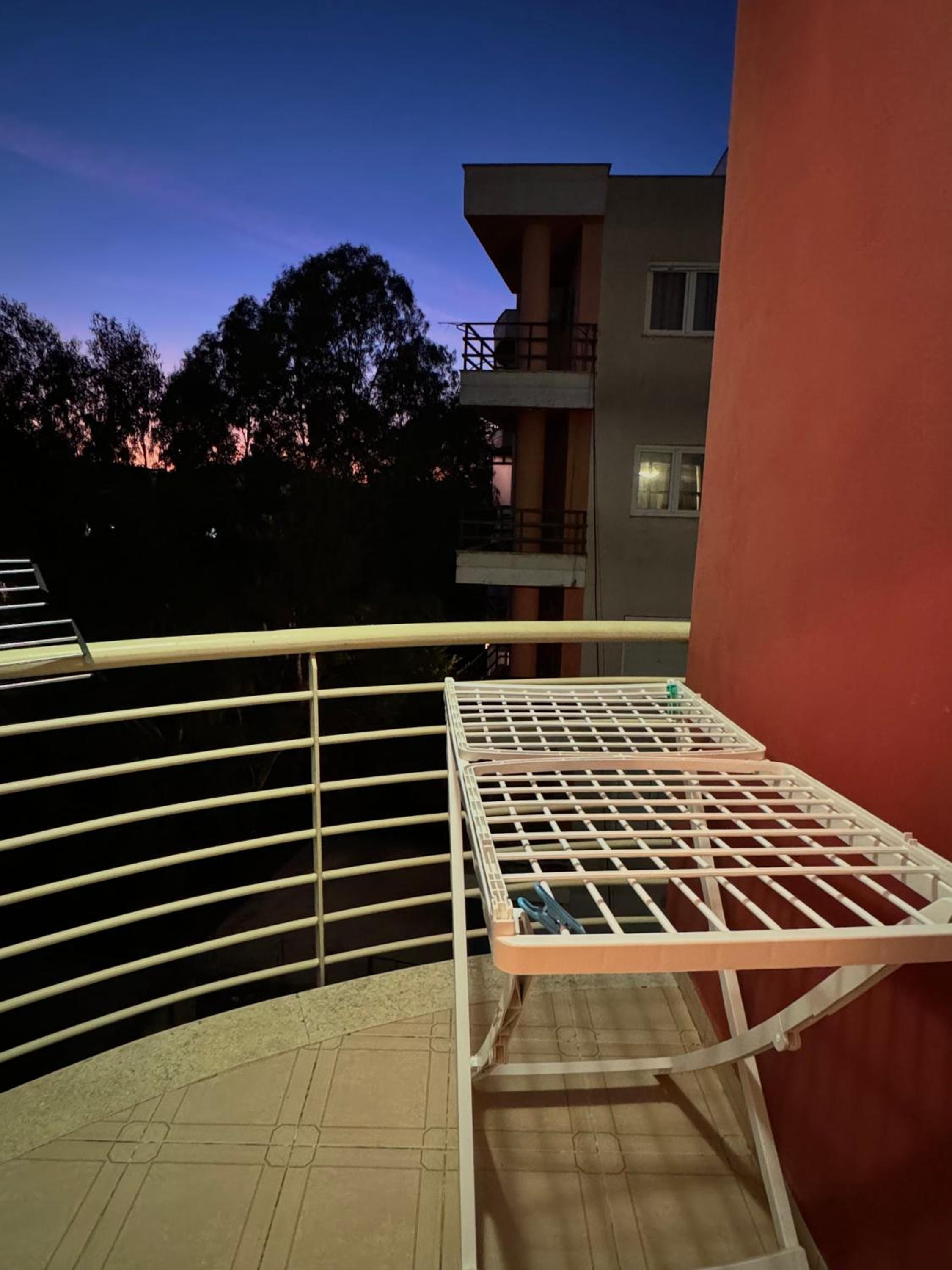Comfort apartment near Golemi beach