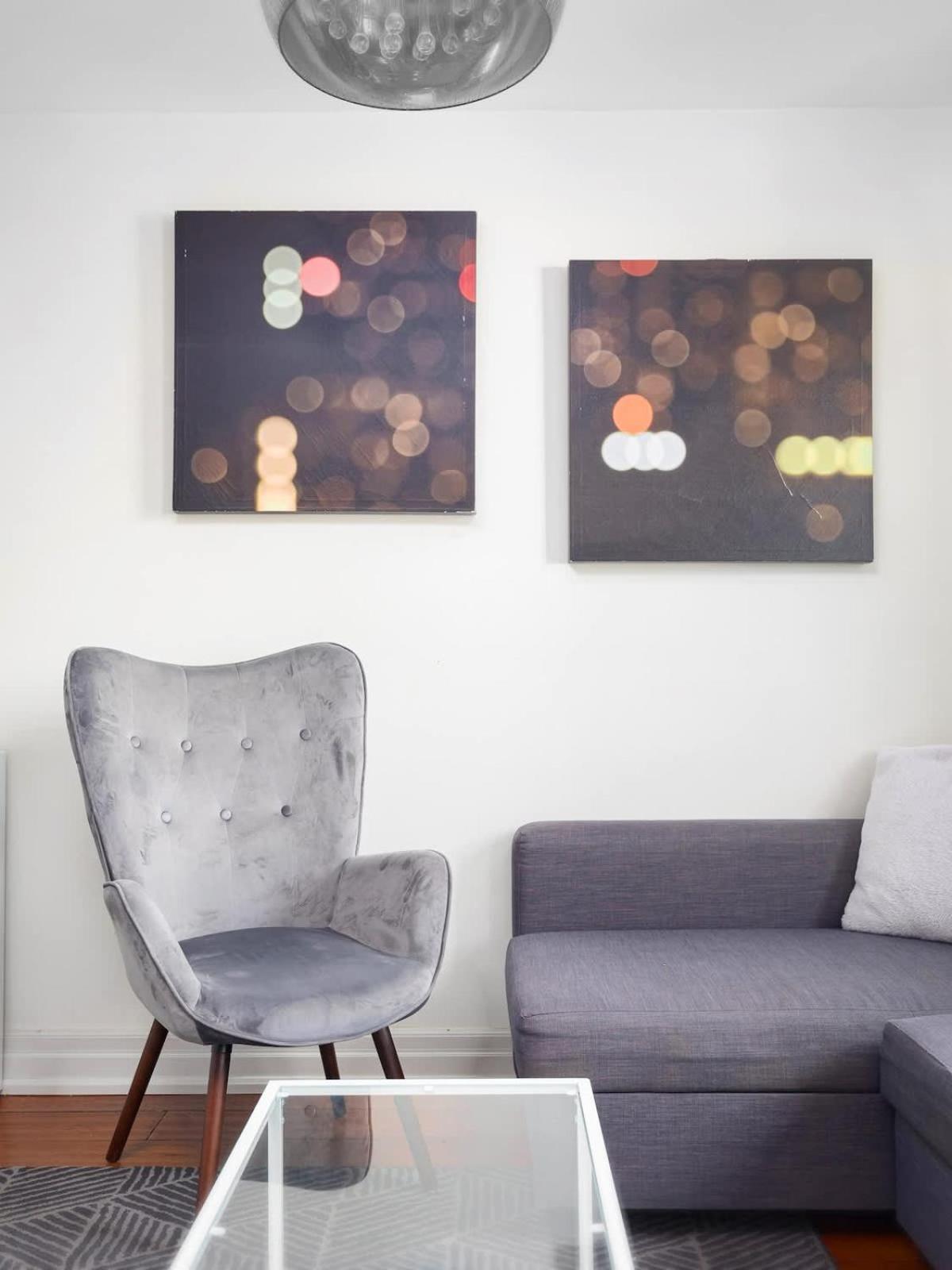 Queen West Home Steps to Best Shops & Cafes