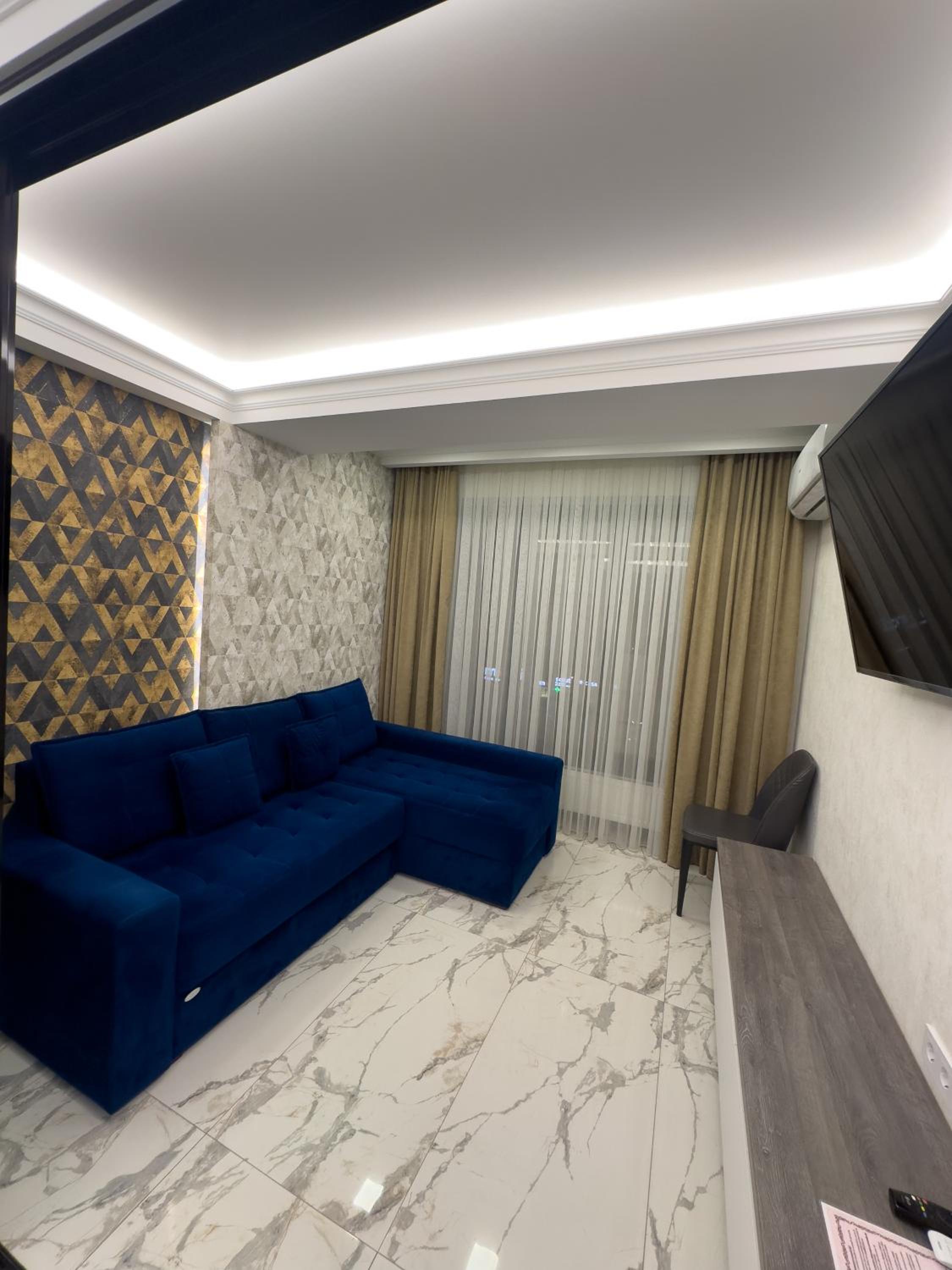 City Rental One view 5