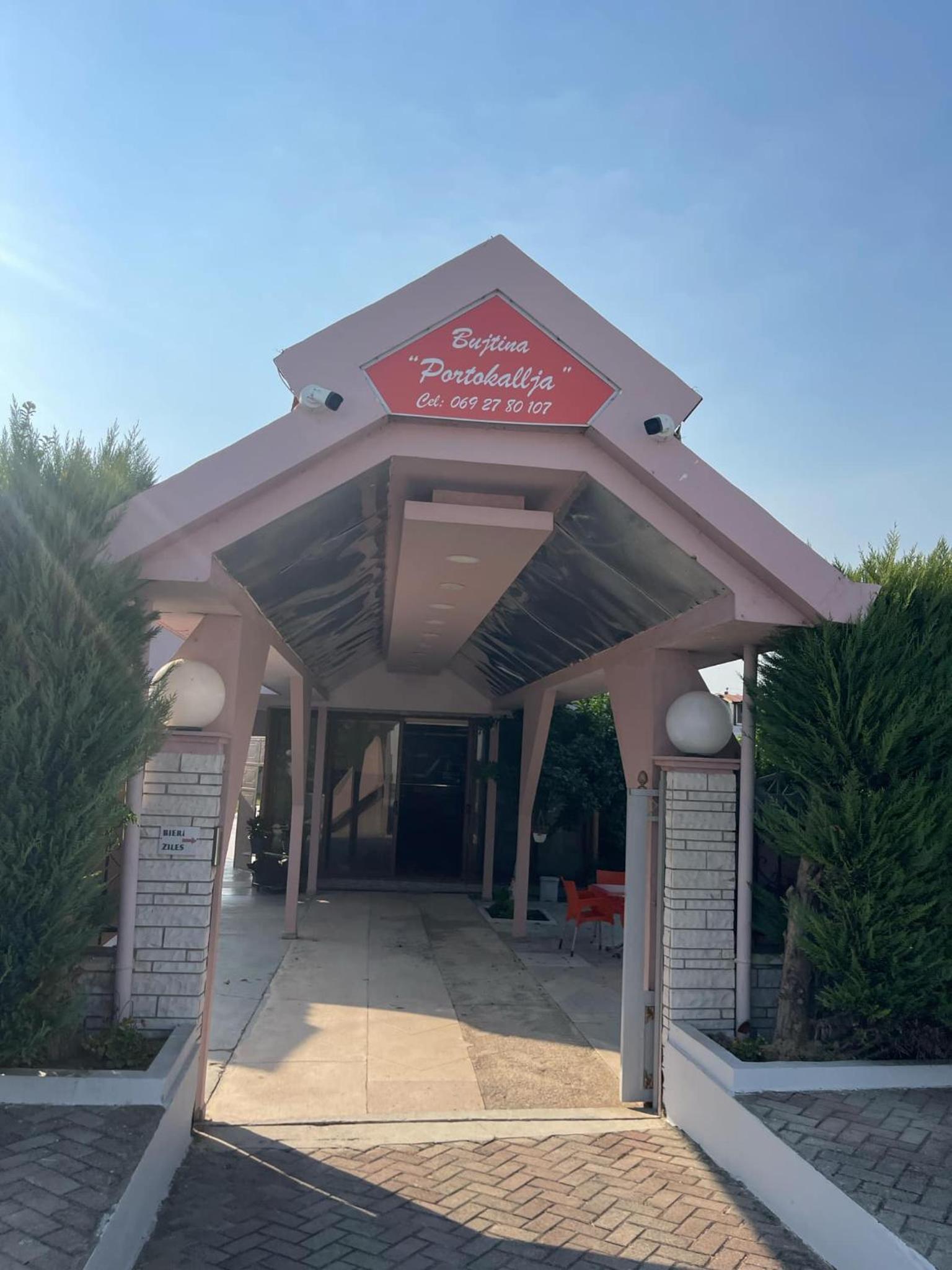 Restaurant Bujtina Portokallja