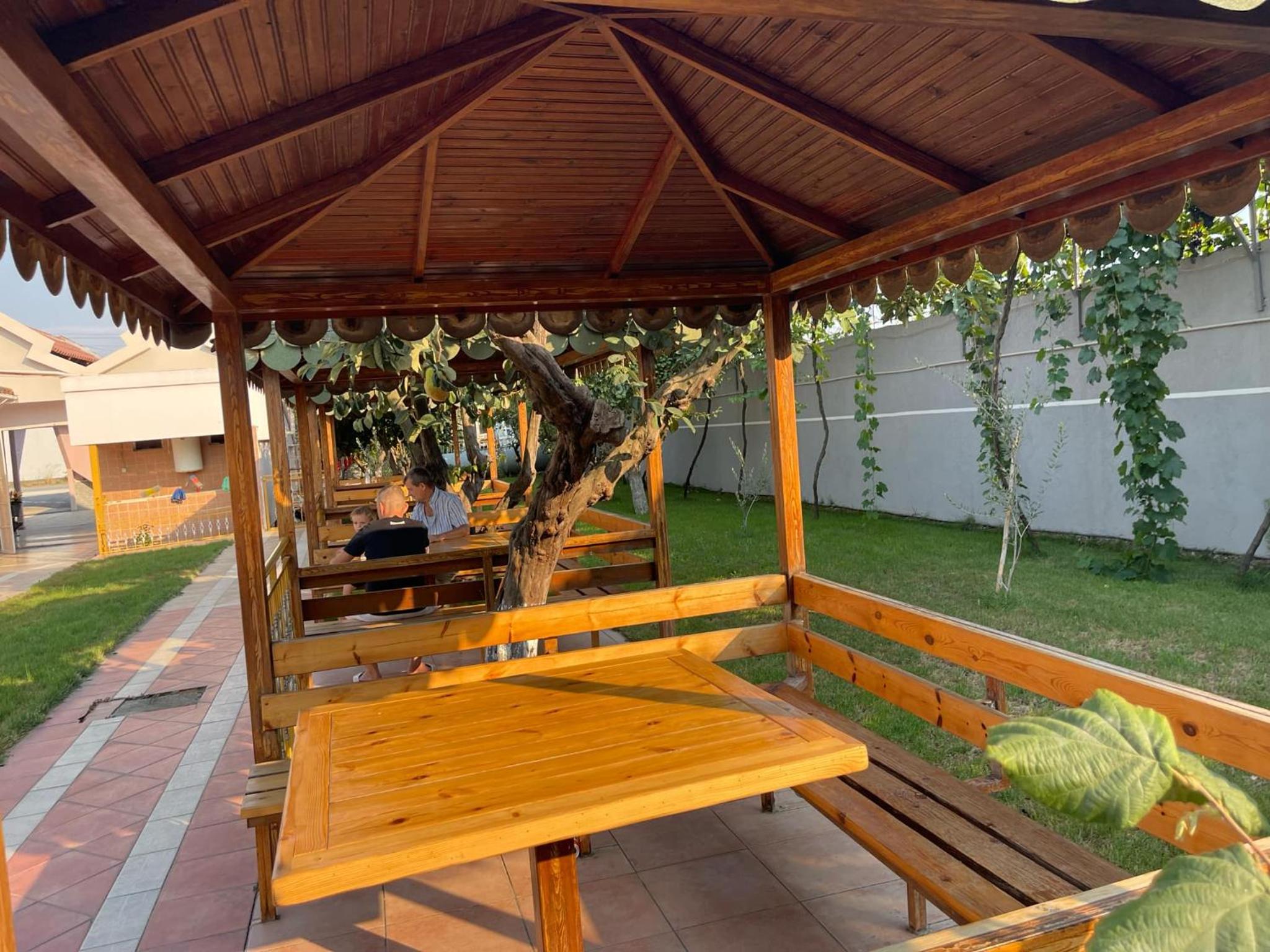 Restaurant Bujtina Portokallja