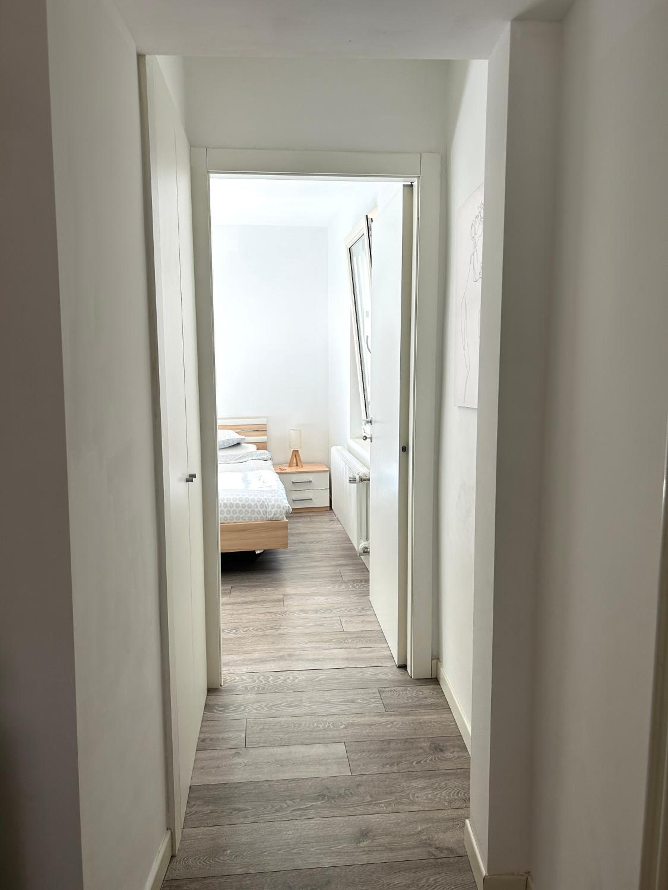 The Lakeside Apartment - Strategic position!