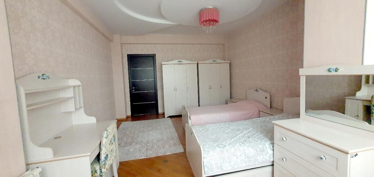 Baku Central Apartmant 2