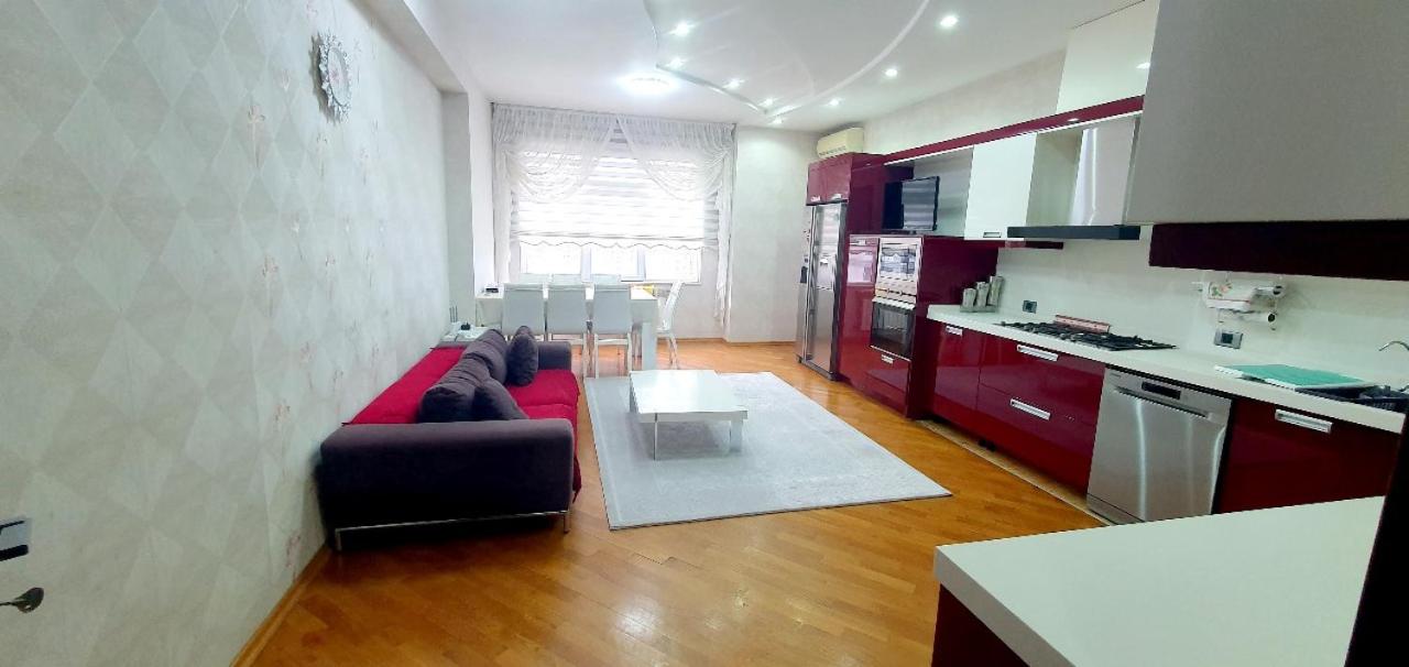 Baku Central Apartmant 2