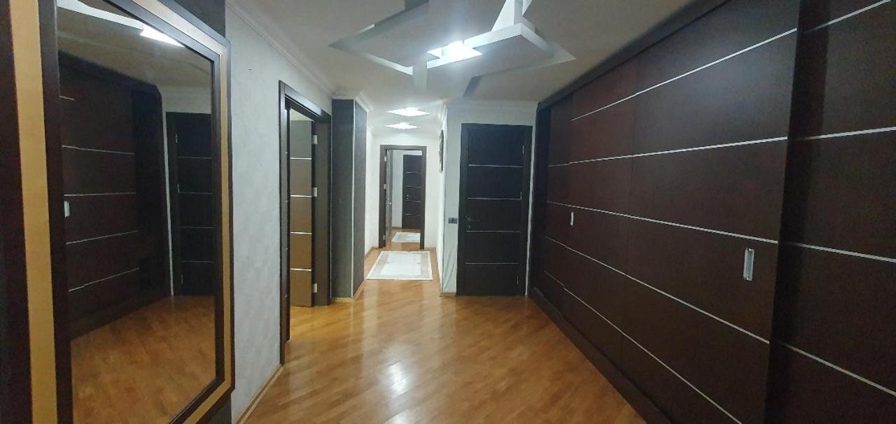 Baku Central Apartmant 2