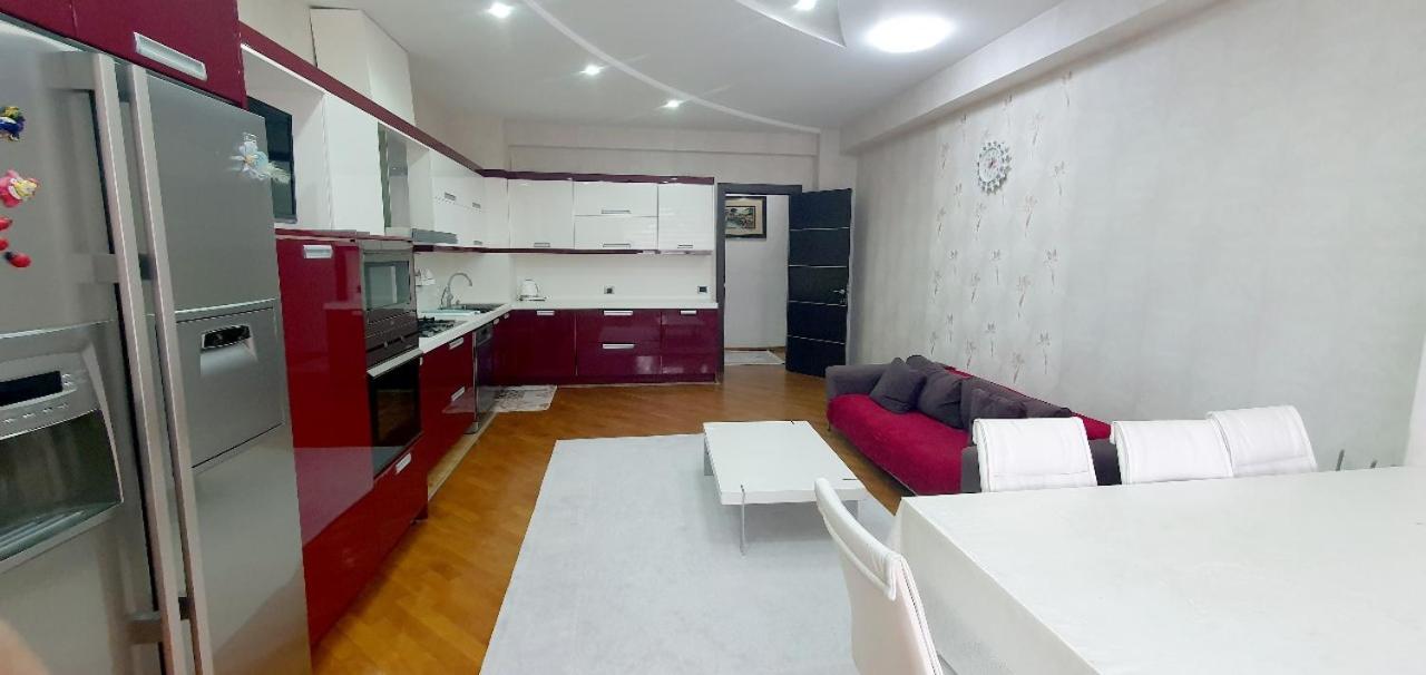 Baku Central Apartmant 2