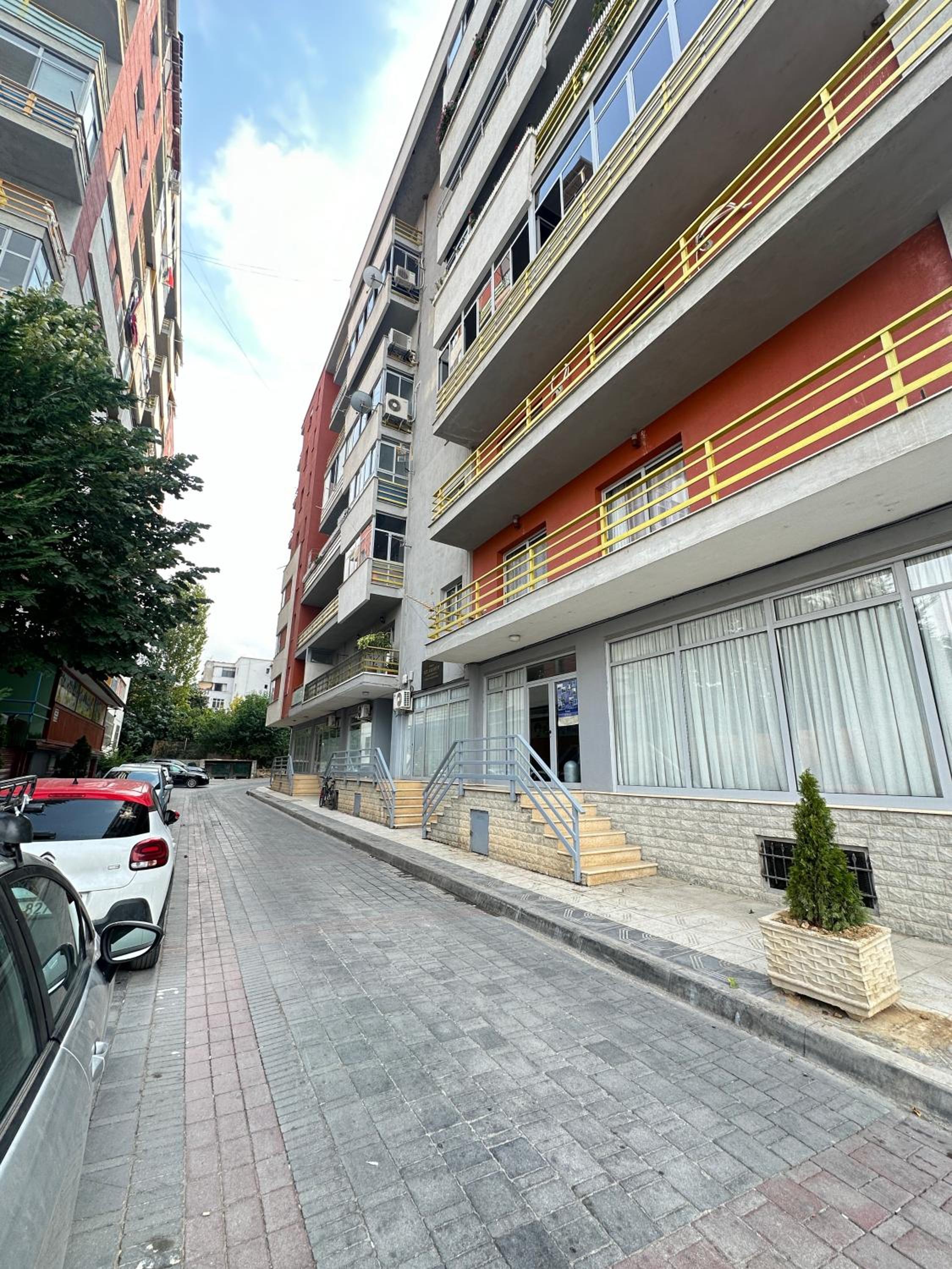 Pogradec Apartment