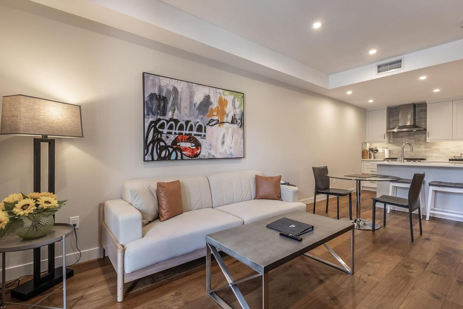 New 1Bd Luxe King Suite with Superb Mtn View