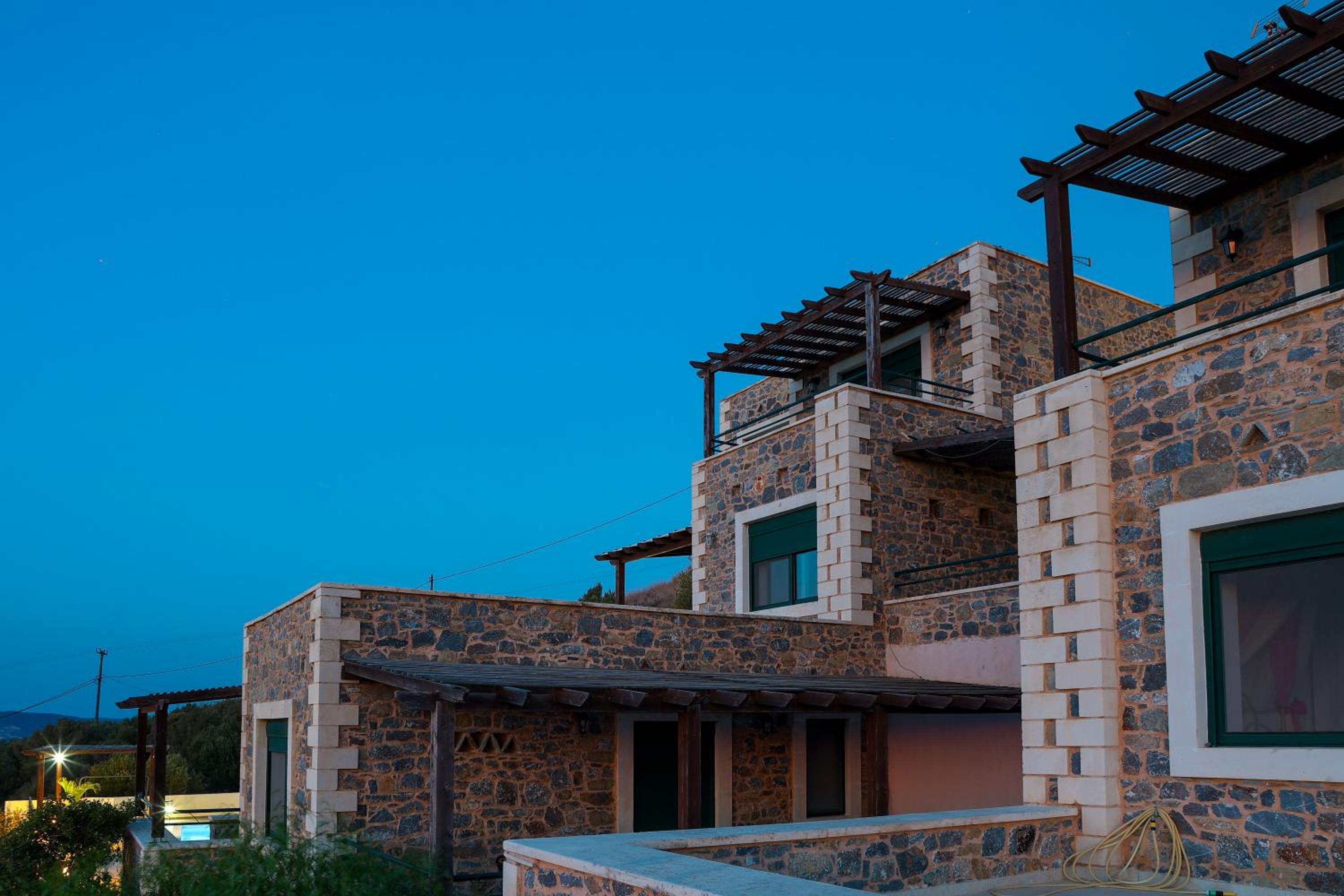 Roussa Village
