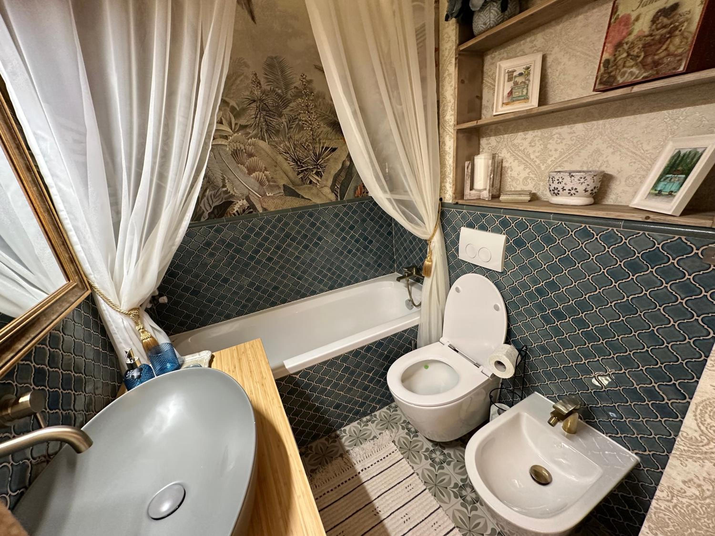 Deluxe Kronhouse