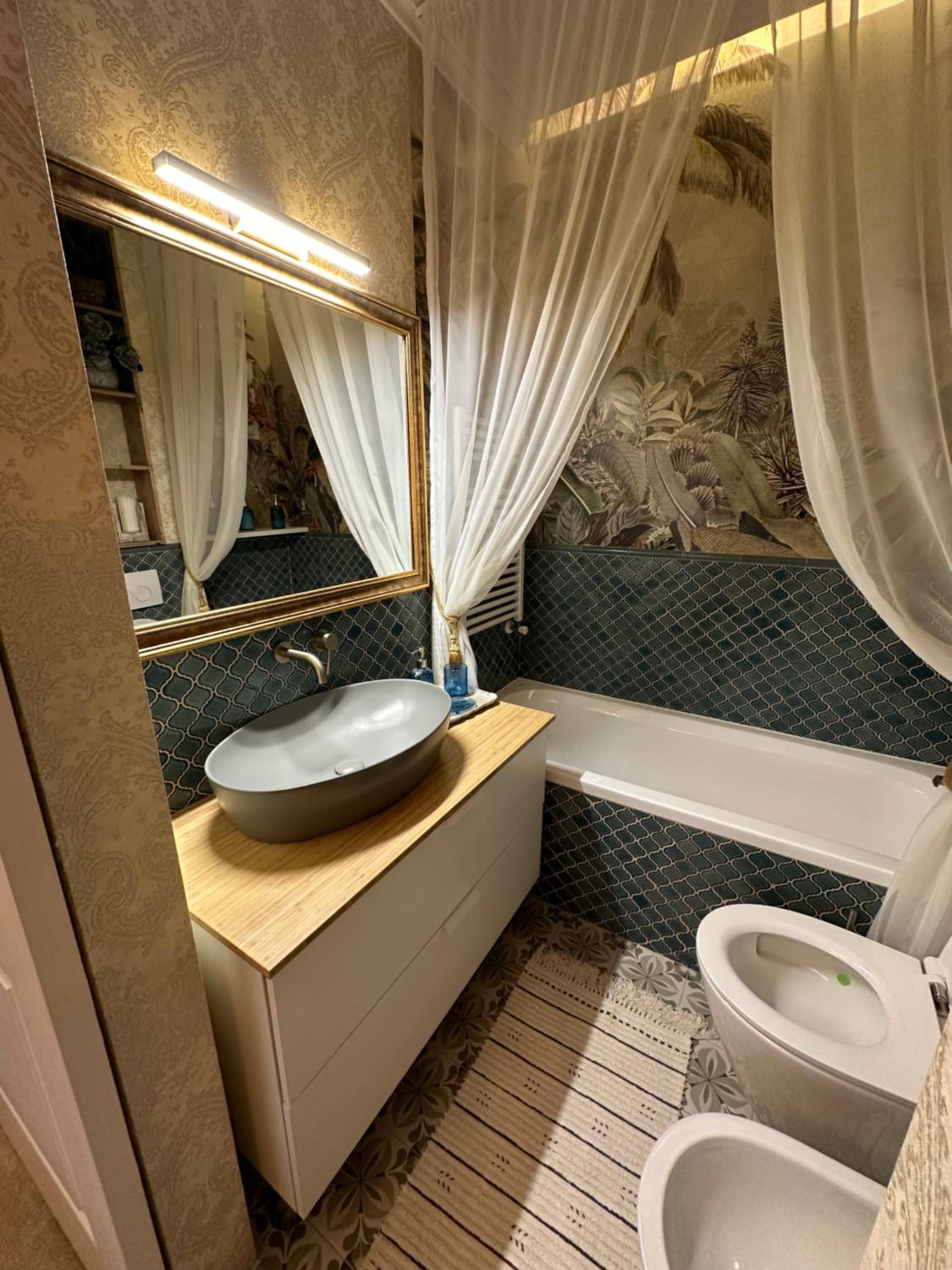 Deluxe Kronhouse
