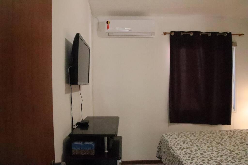 Duplex Arembepe, beira mar, piscina i wifi