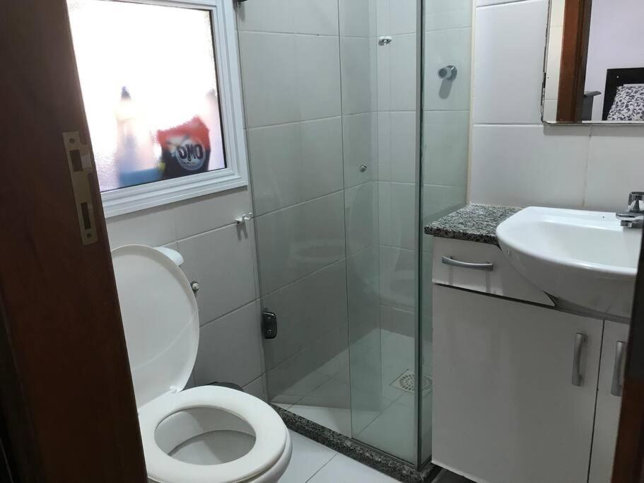 Duplex Arembepe, beira mar, piscina i wifi