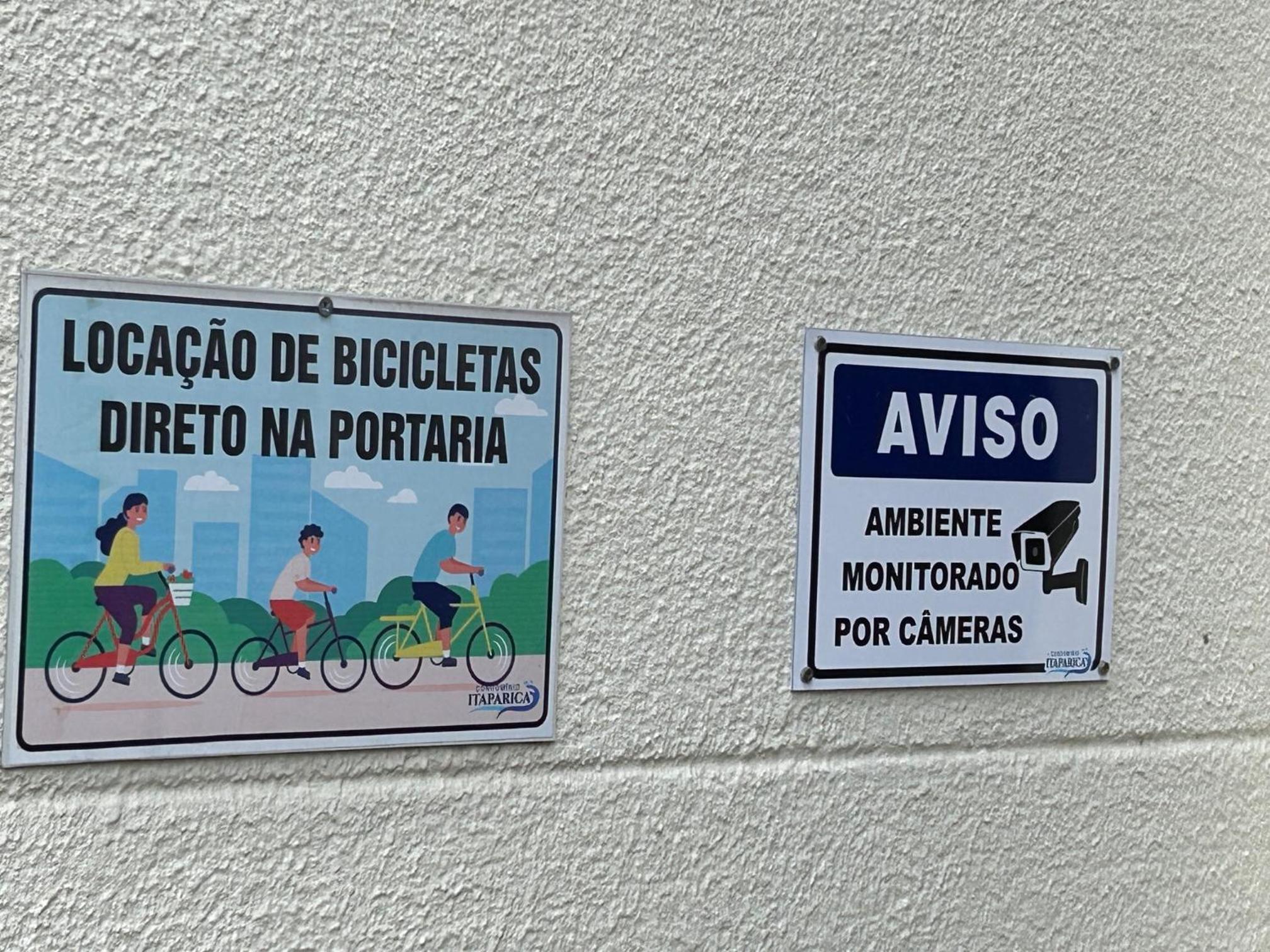 COBERTURA DE FRENTE PARA O MAR com churrasqueira na varanda coberta até 7 pessoas - Praia Martim de Sá