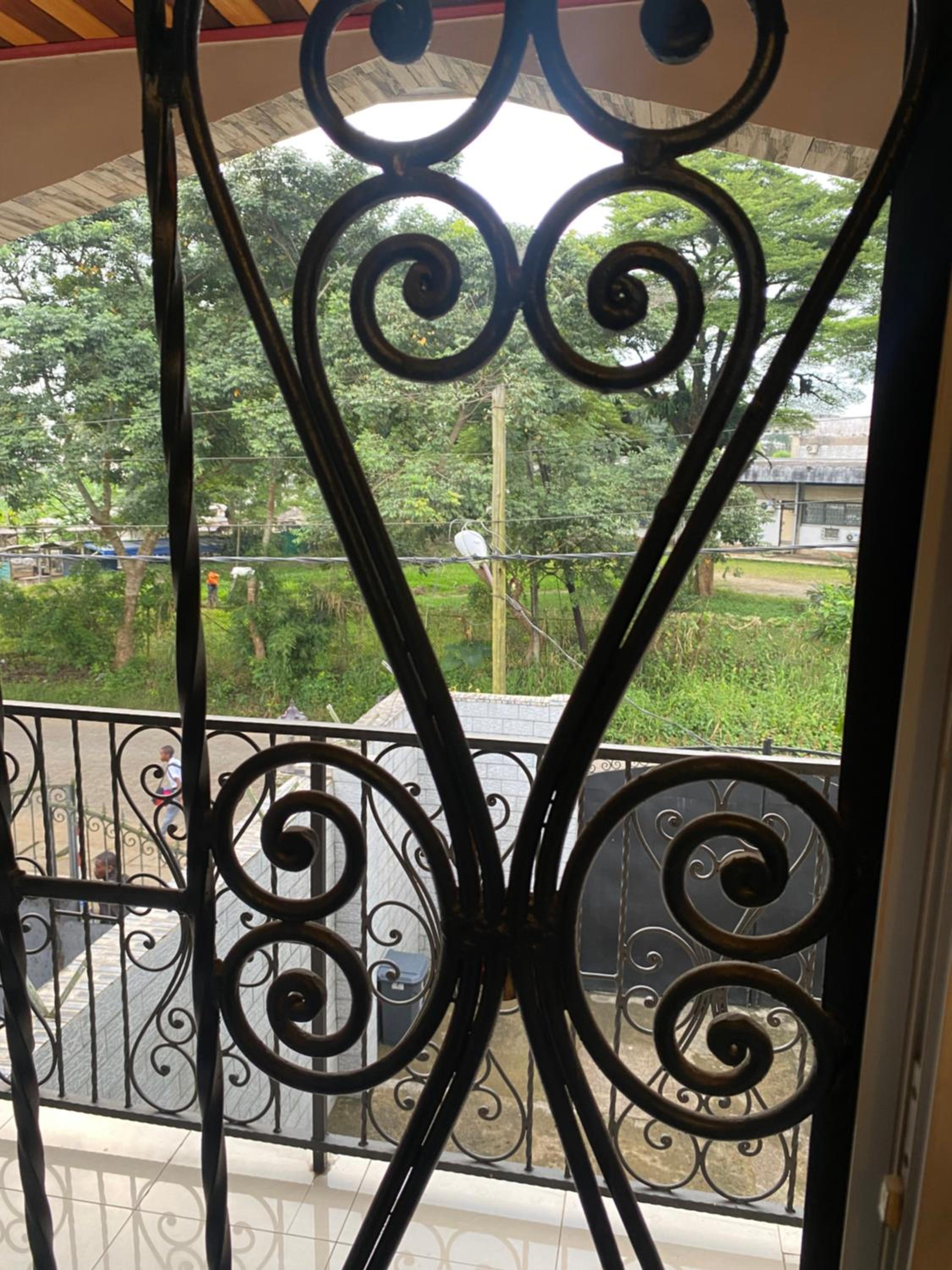 Gracious Homes