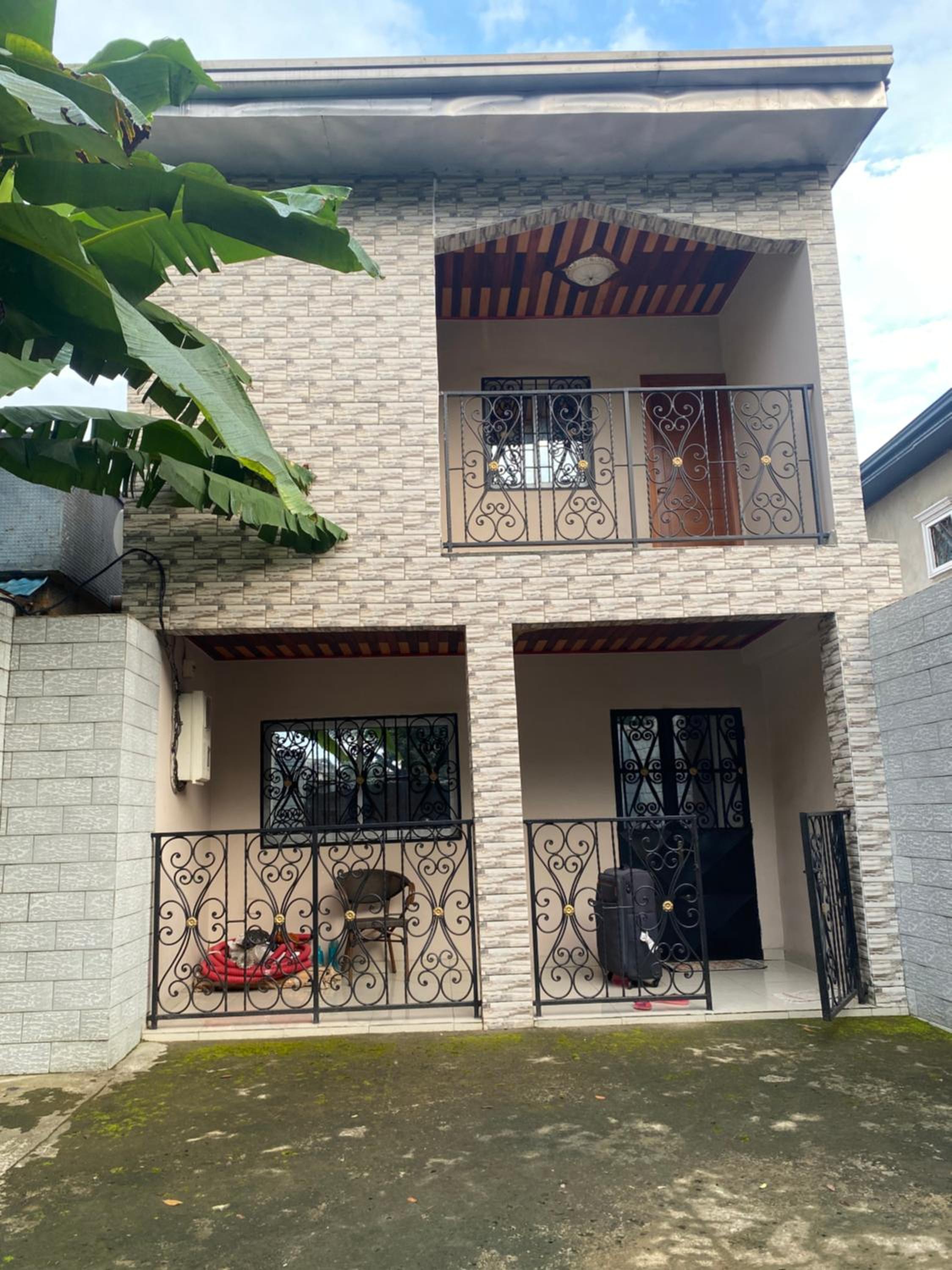 Gracious Homes