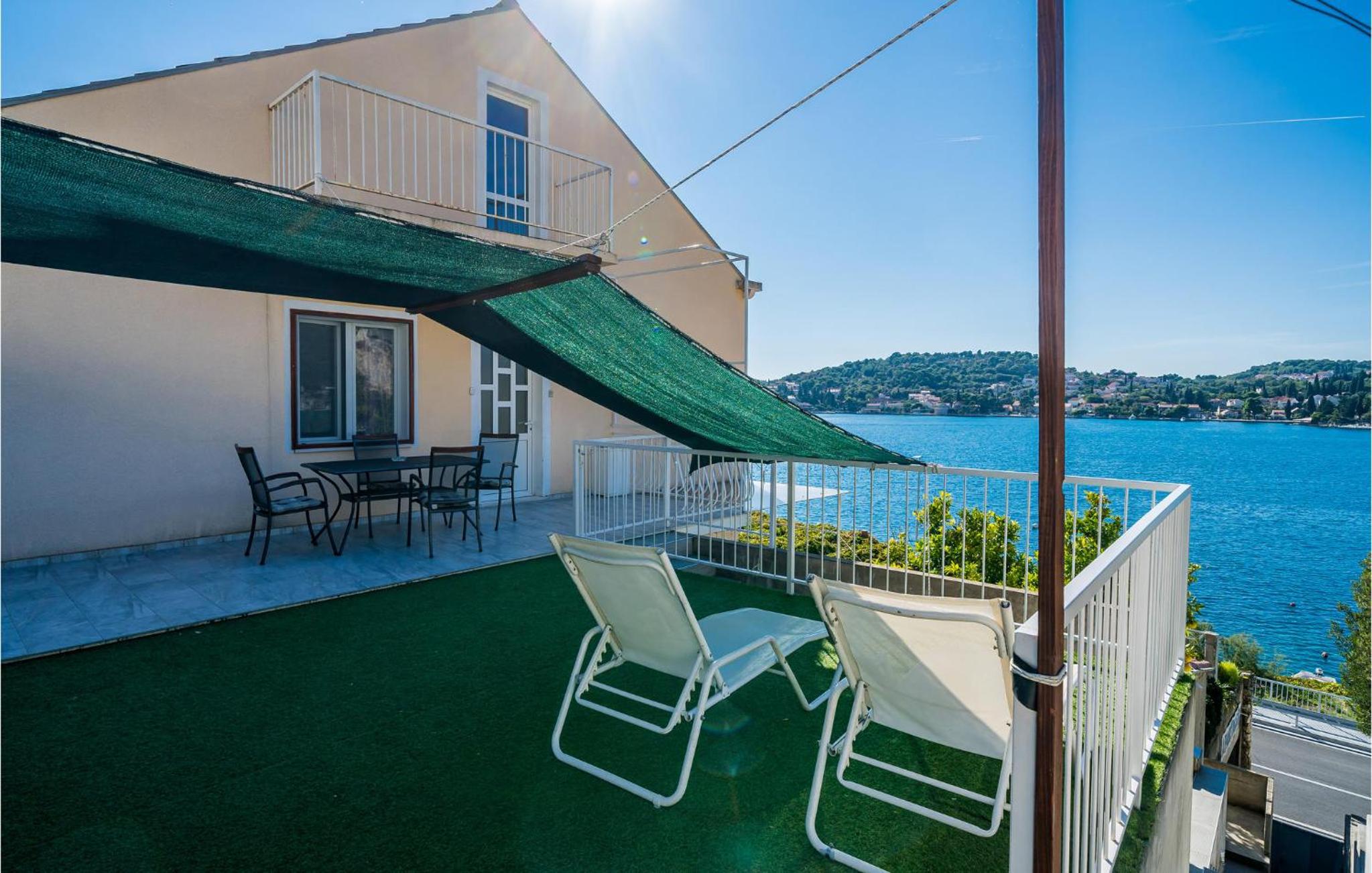 Cozy Apartment In Zaton Mali With House Sea View view 2