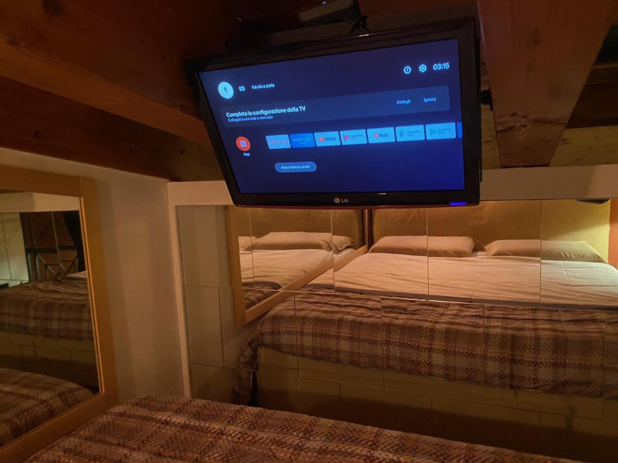 Somma Lombardo Vacations - AA Attic - Property Image 7