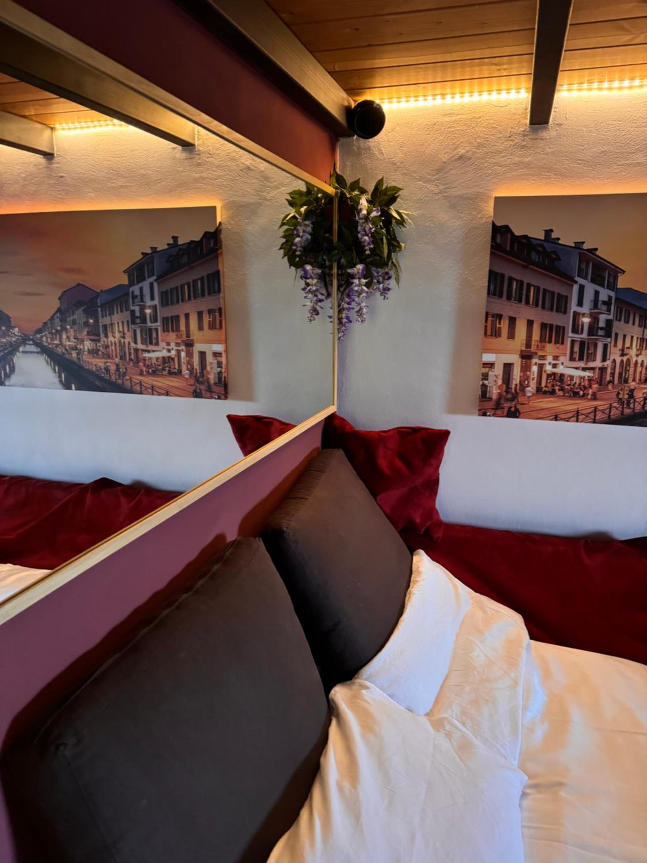 Somma Lombardo Vacations - AA Attic - Property Image 9