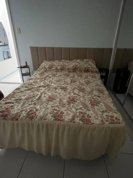 Flat Sereia na orla do melhor bairro de Salvador