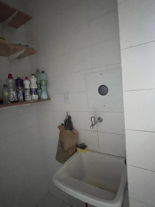 Flat Sereia na orla do melhor bairro de Salvador