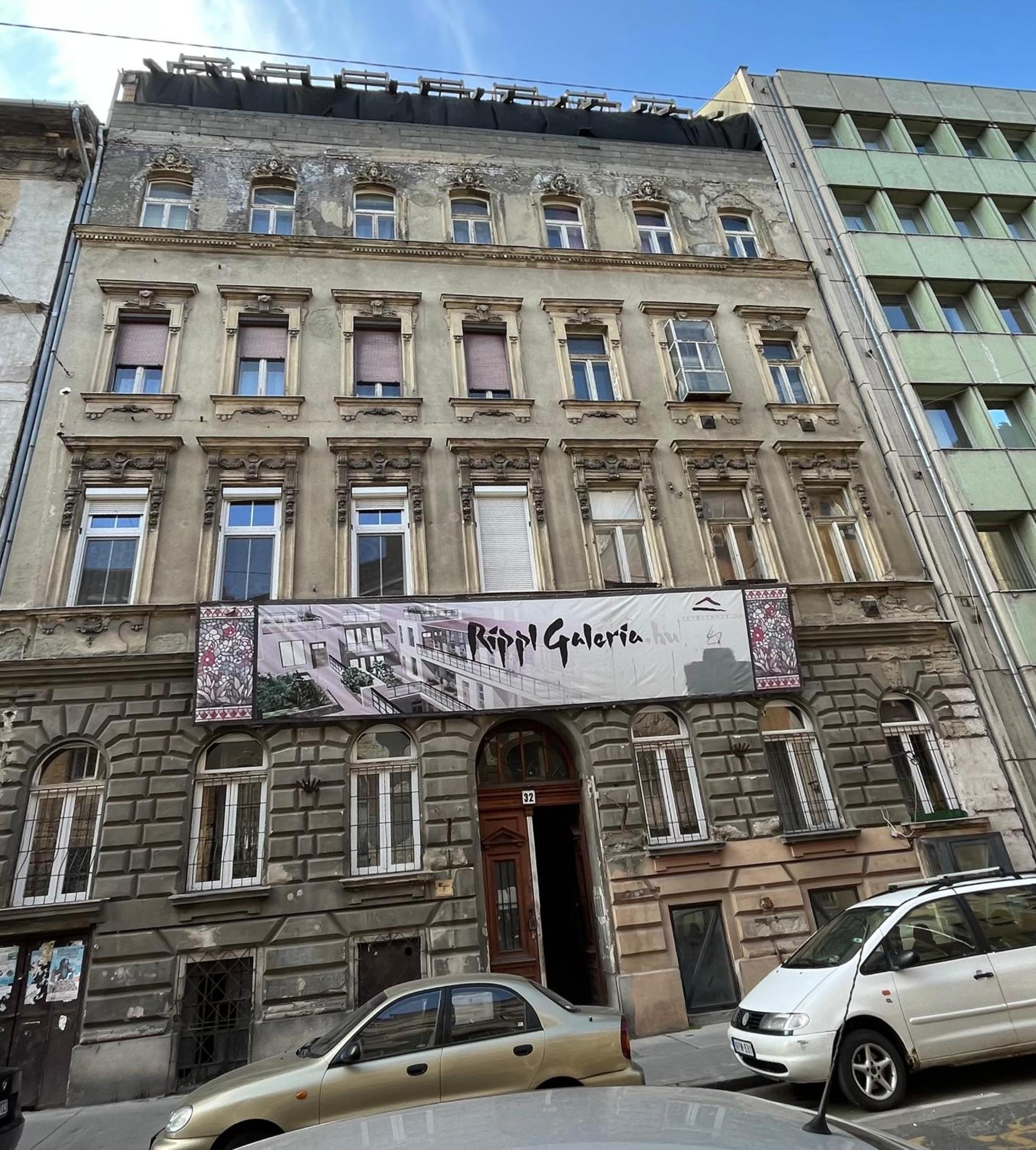 Photo 29