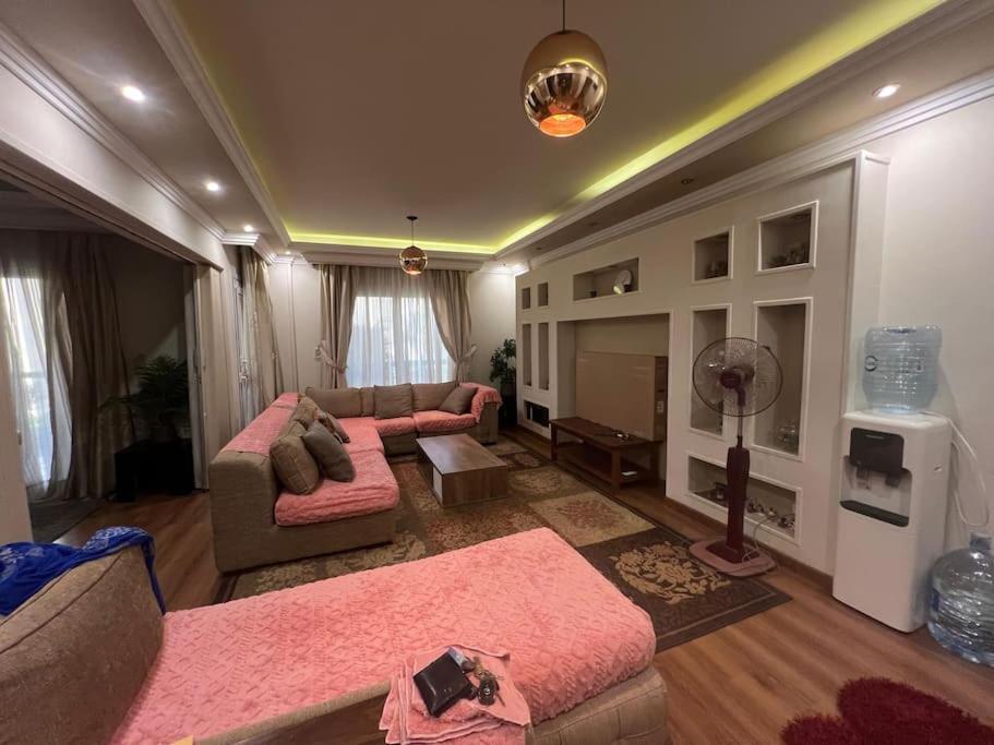 Families Only -Luxurious Apart Rehab New Cairo