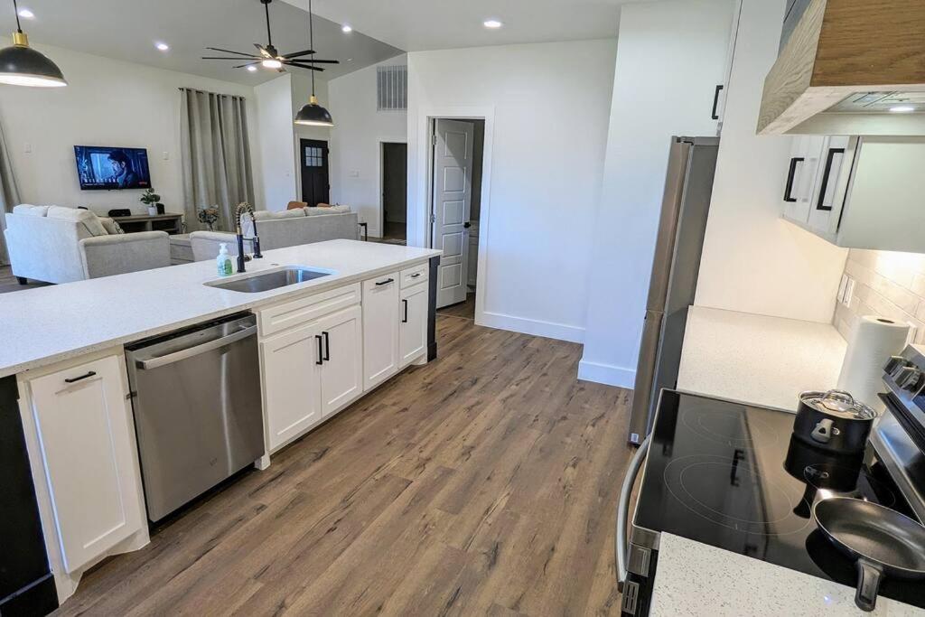 Urban Retreat near Historic Downtown McKinney view 4