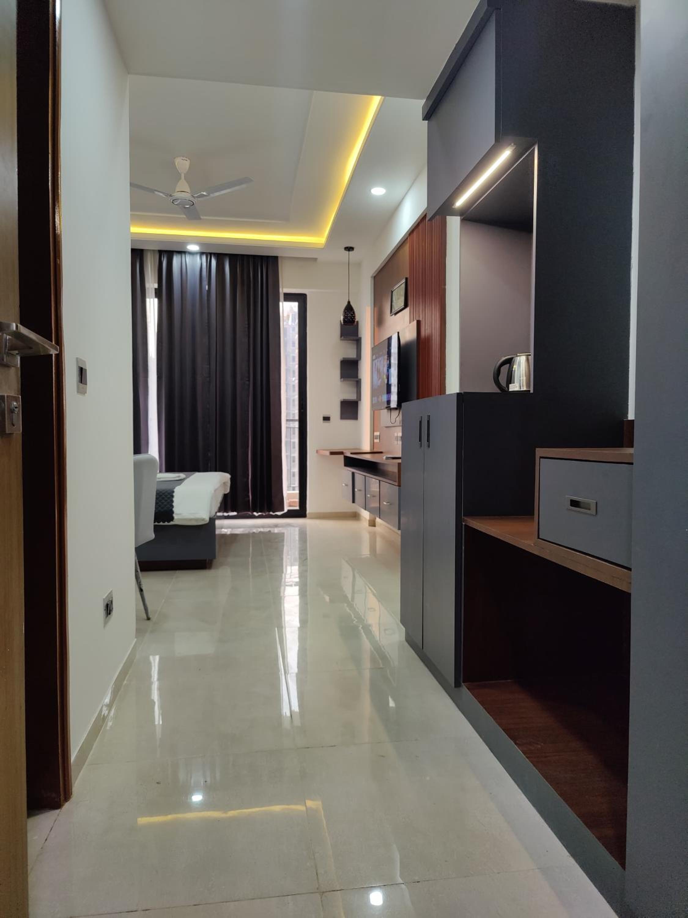 Little Lucknow Stays - Studio 2 view 2