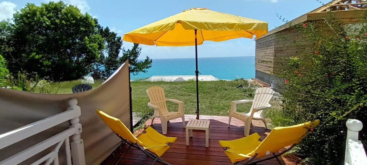 "Studio Bellevue" Terrasse et Deck vue mer-Accès piscine view 2