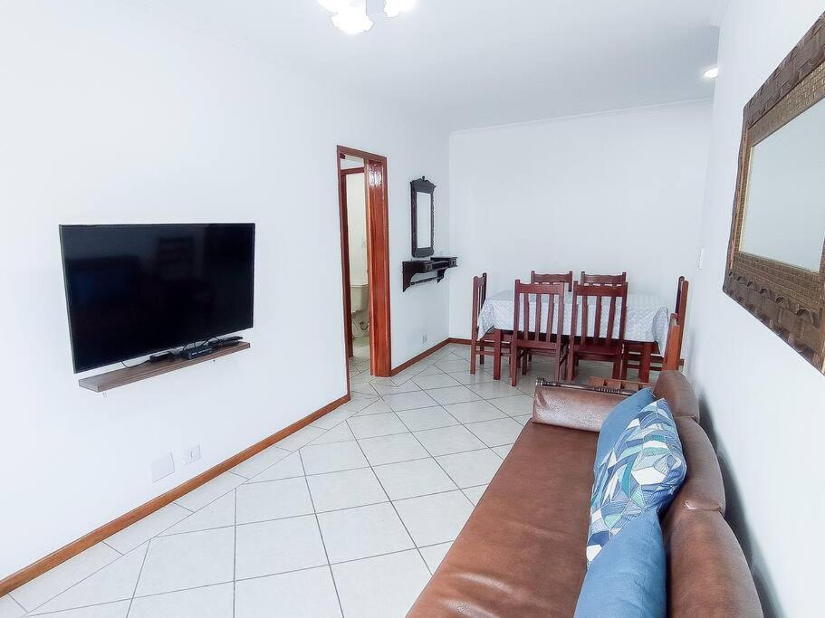 Amplo Apto Praia Grande Ubatuba 2 vagas garagem
