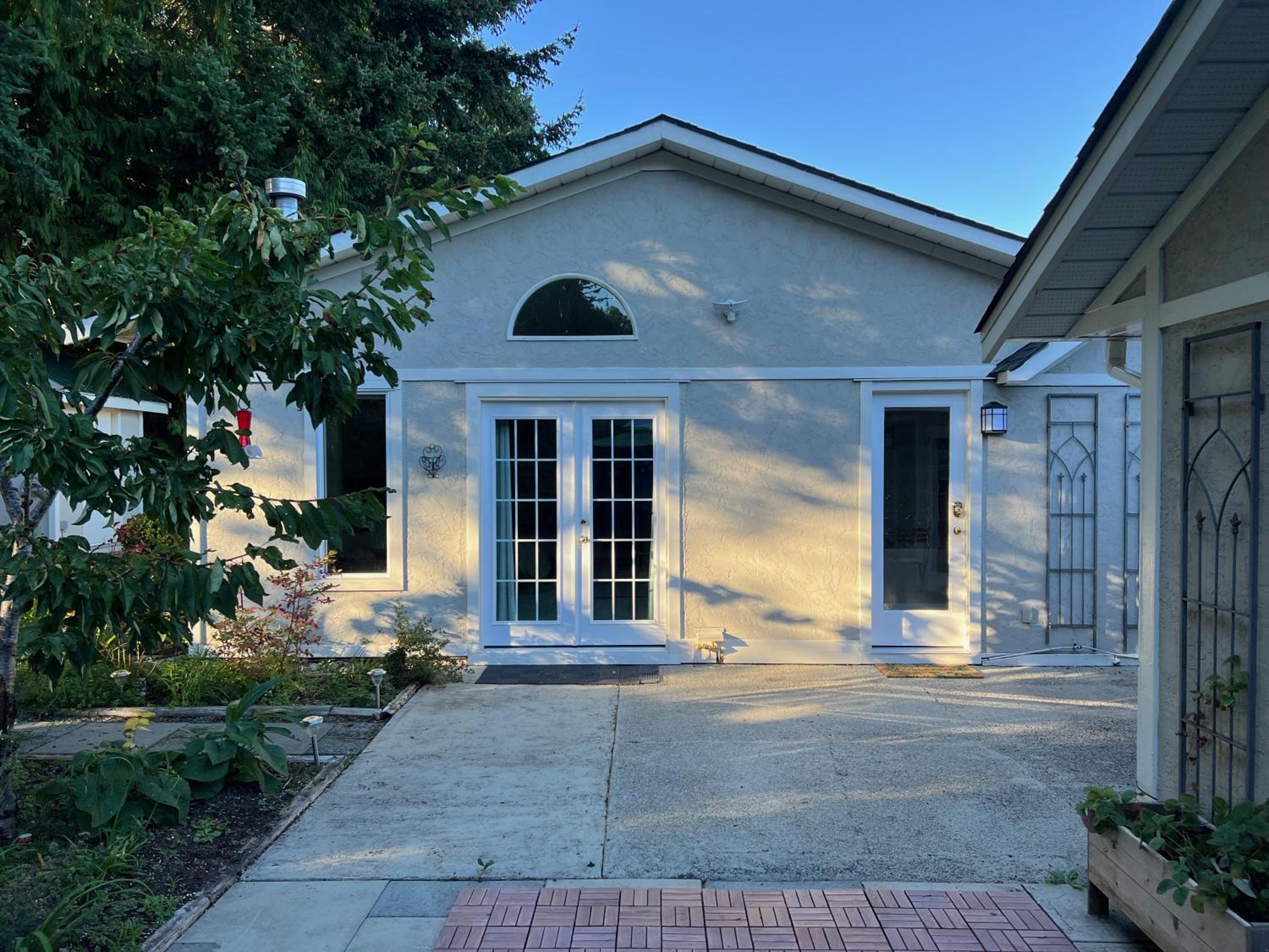 Five Gables B&B