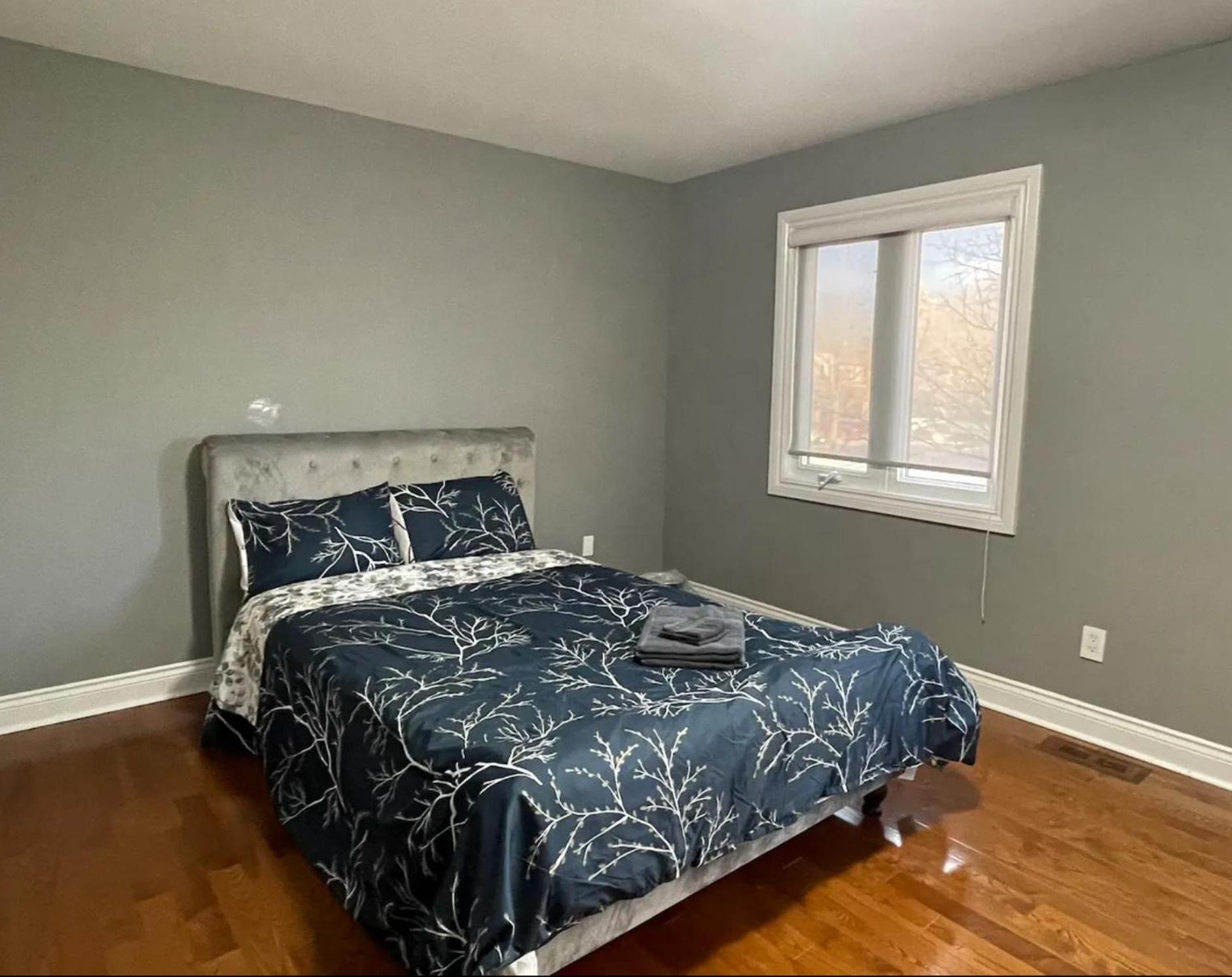 Family-Friendly Retreat for 14 in Richmond Hill