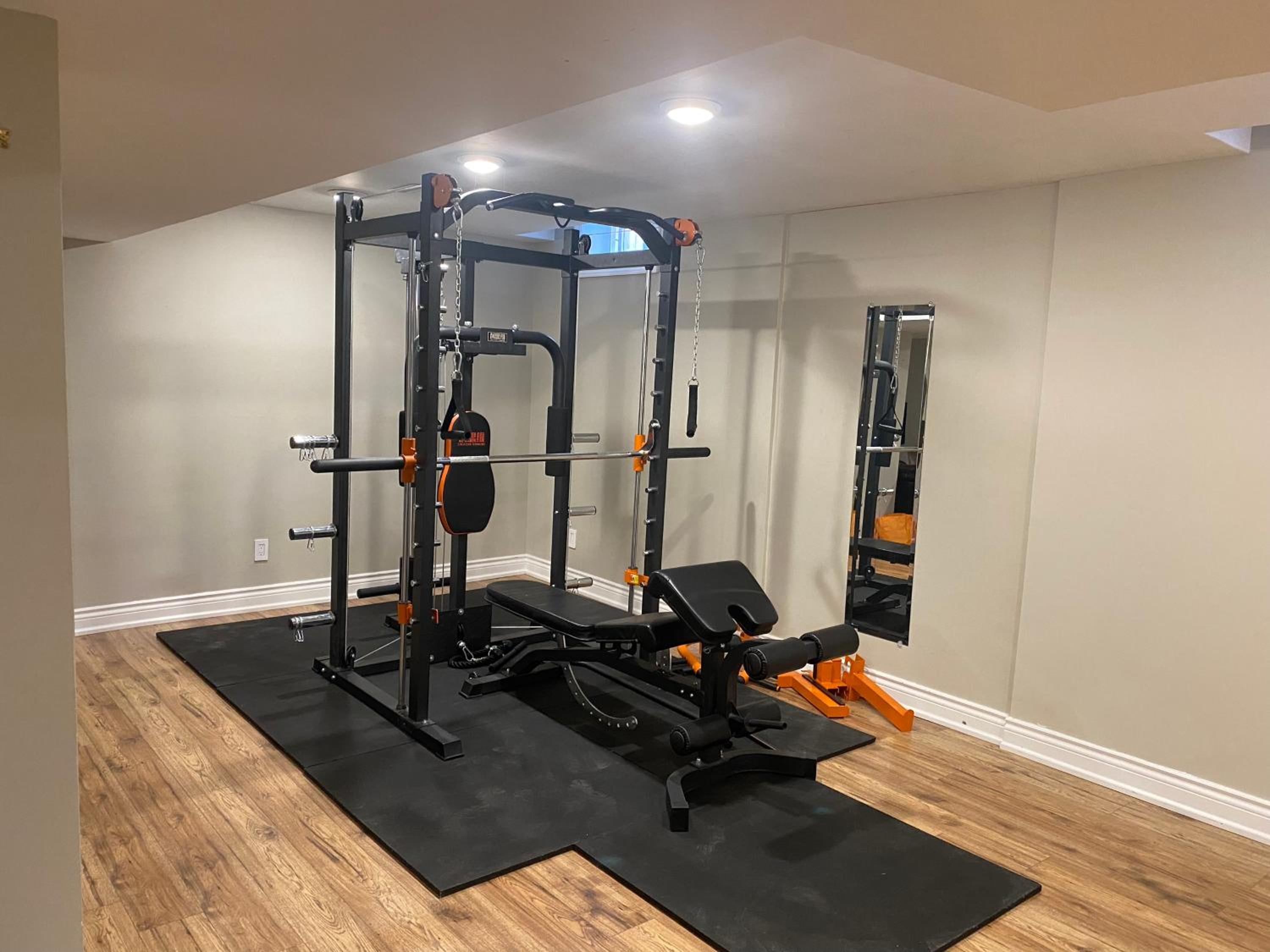 Family-Friendly Retreat for 14 in Richmond Hill