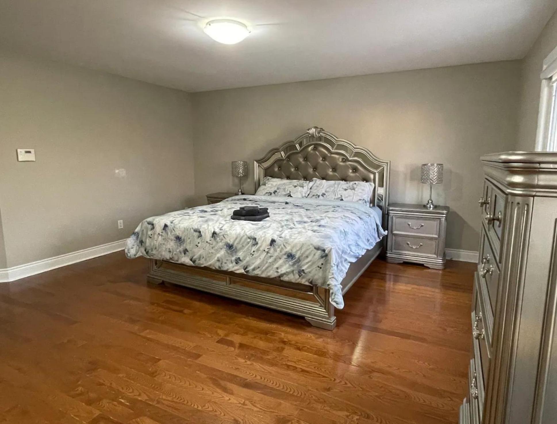 Family-Friendly Retreat for 14 in Richmond Hill
