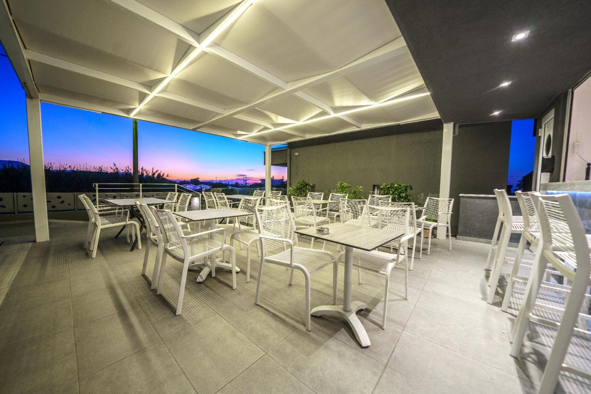 Elysian Suites photo 3