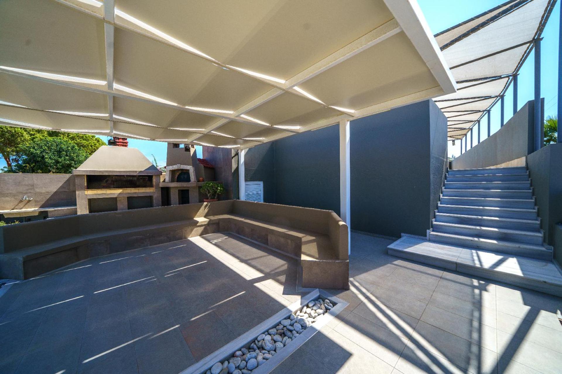 Elysian Suites photo 5