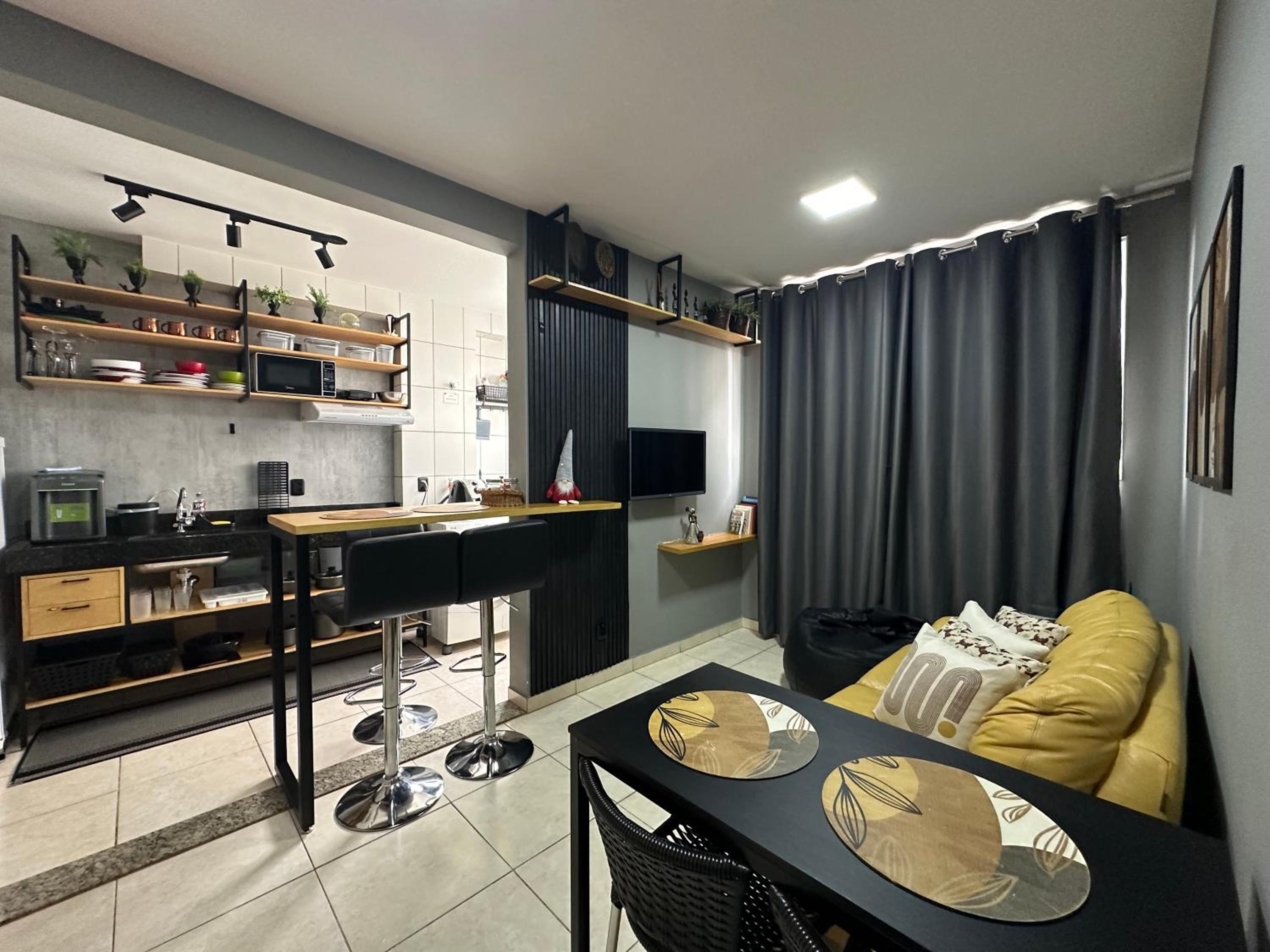 Flats Praia Uberlandia - Apt próximo ao Praia Clube - Area de lazer com Portaria 24 horas, piscina, academia, brinquedoteca, churrasqueira e áreas verdes p