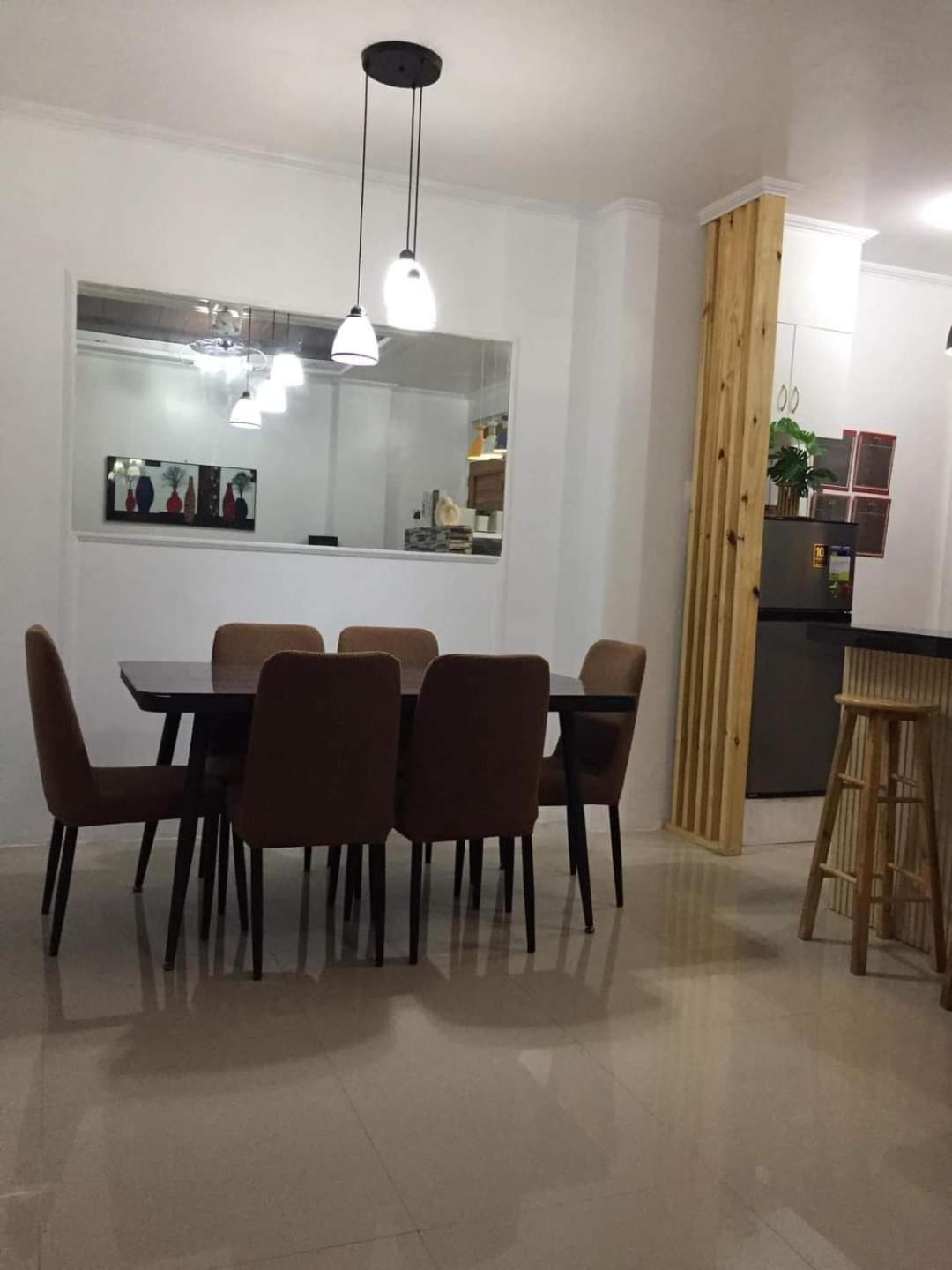 EMILIEZ PLACE view 3