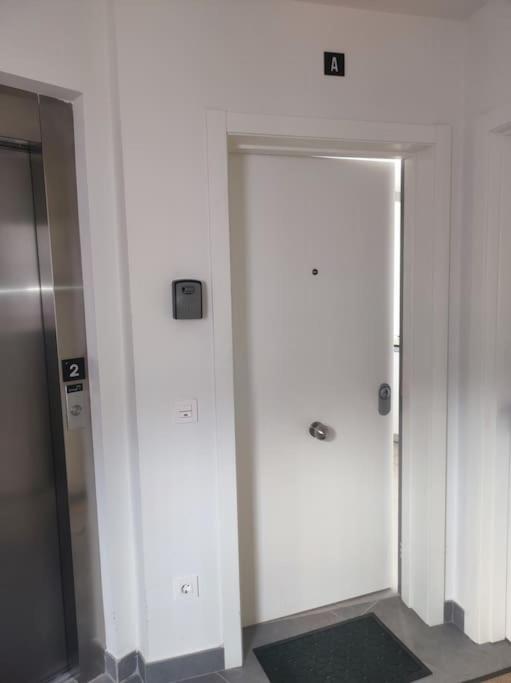 Piso completo-Parking gratuito