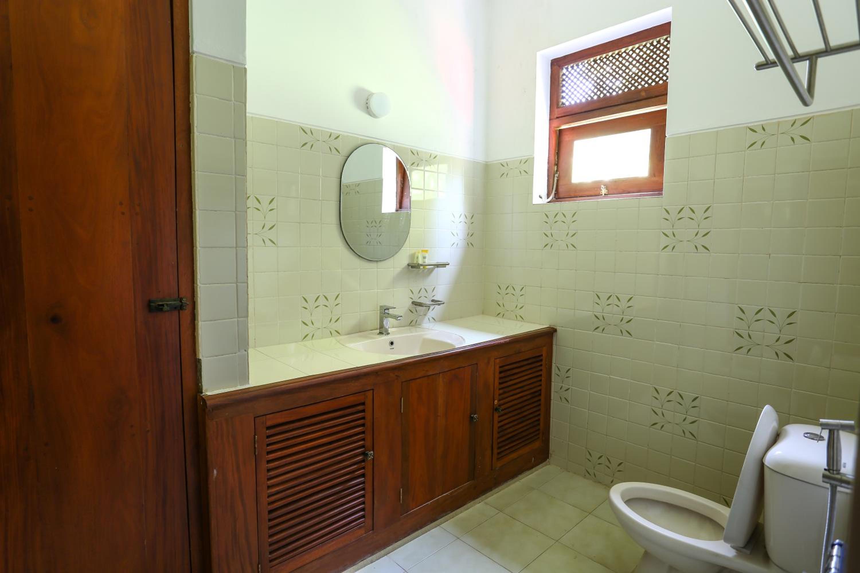 Mount Marina Villas 31 view 5