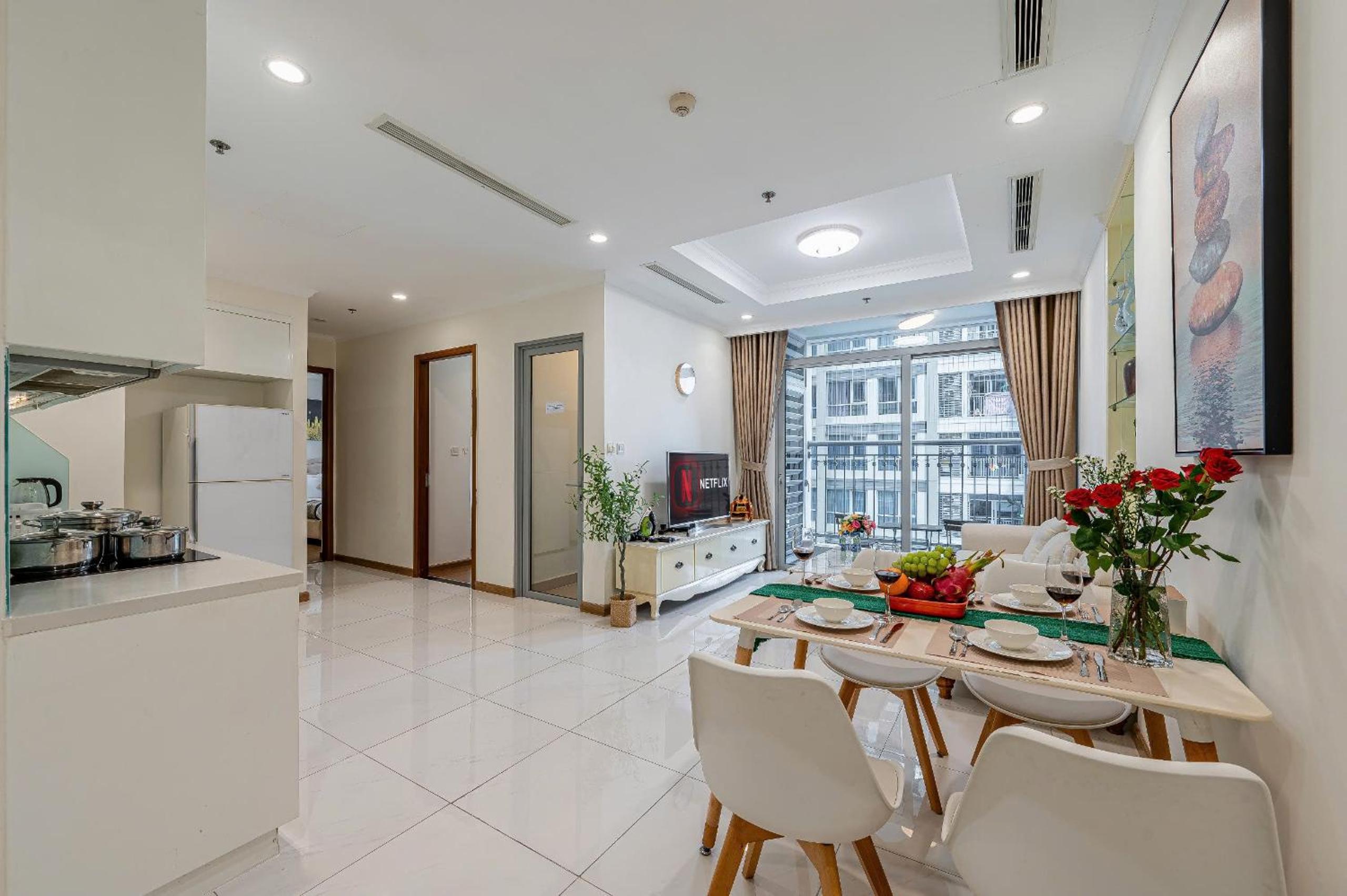 Apartment in Landmark-Vinhome Central Park by Yen